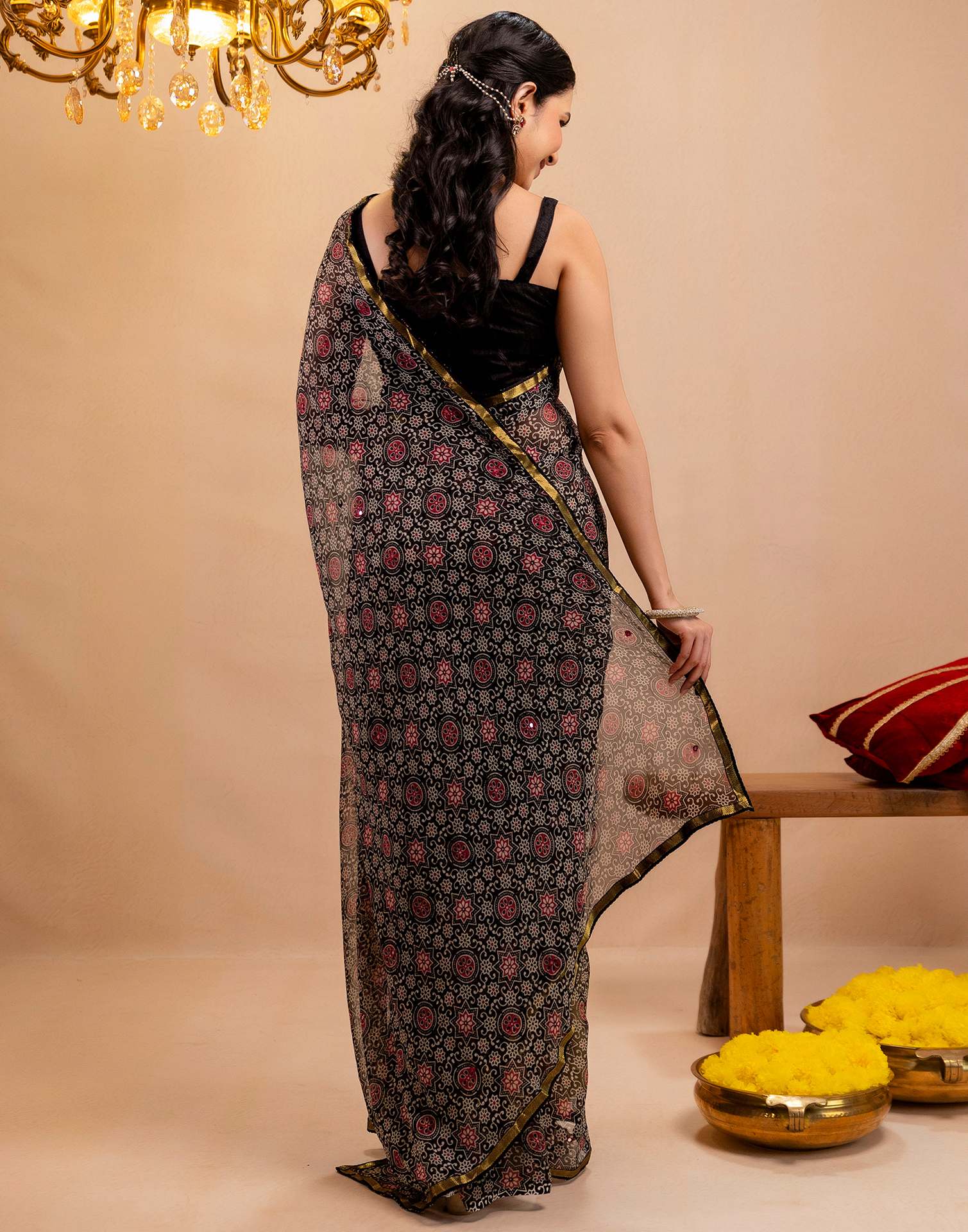 Black Chiffon Printed Saree - Image 7