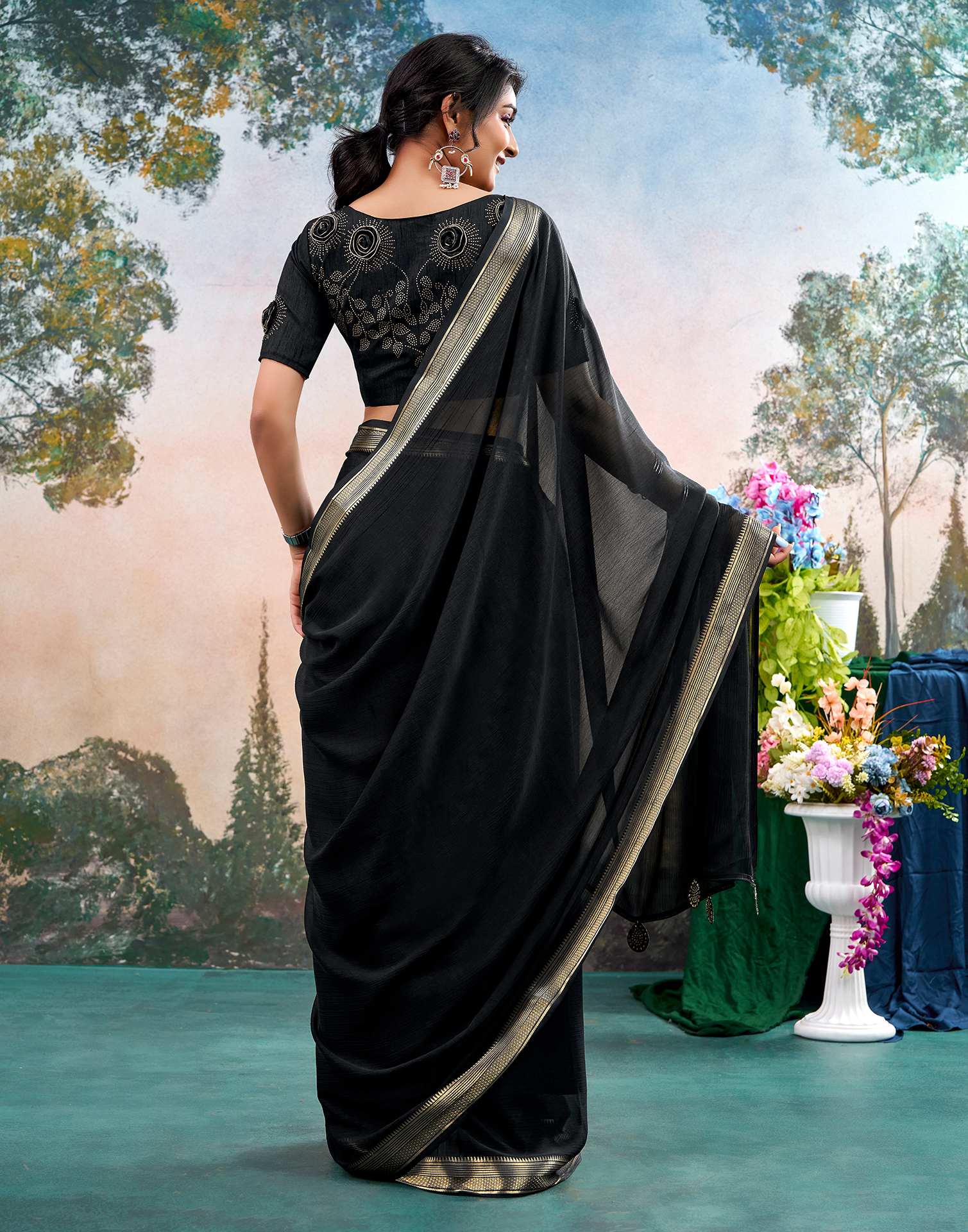 Black Chiffon Woven Border Saree - Image 4