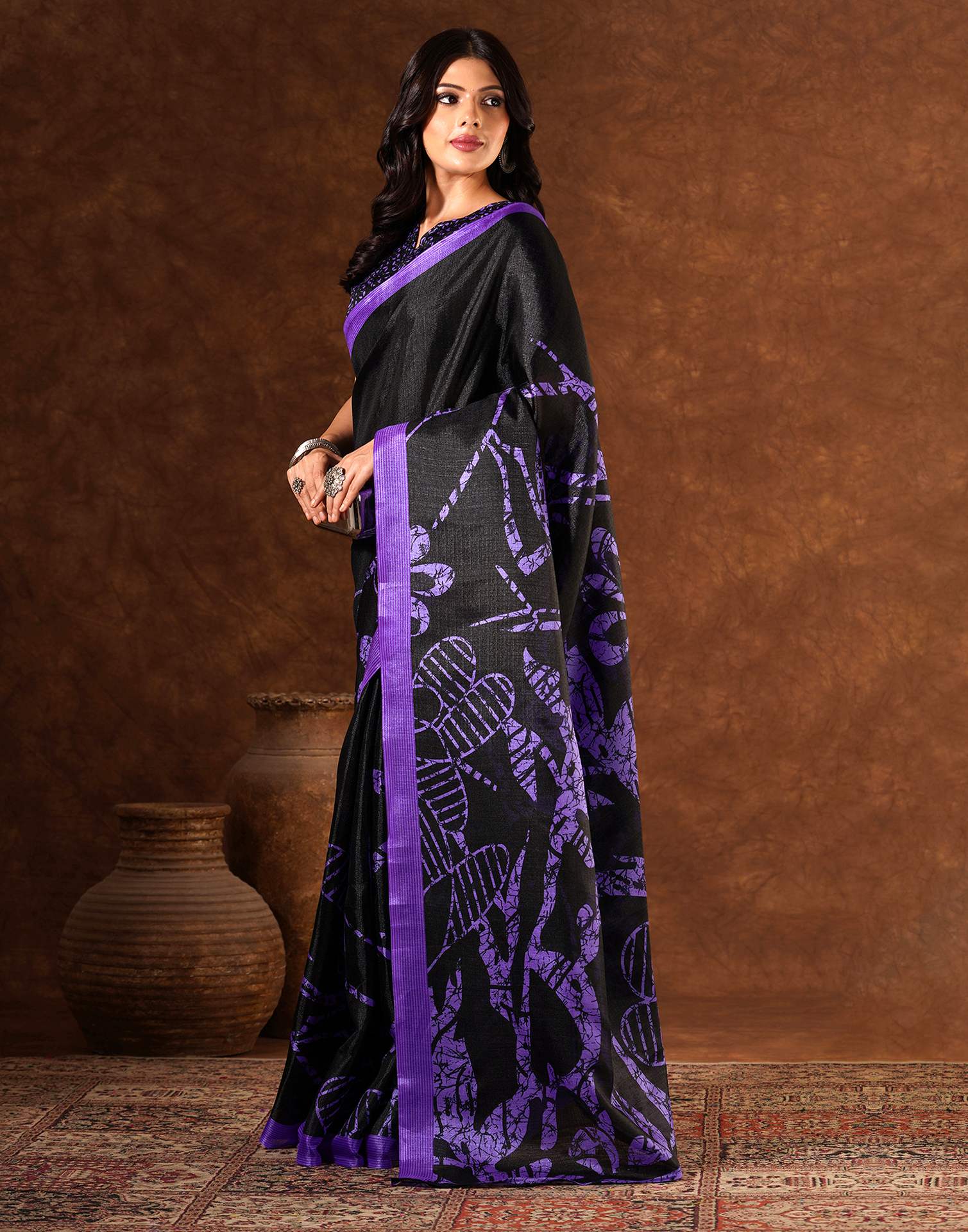 Black Cotton Blend Printed Saree - Image 5