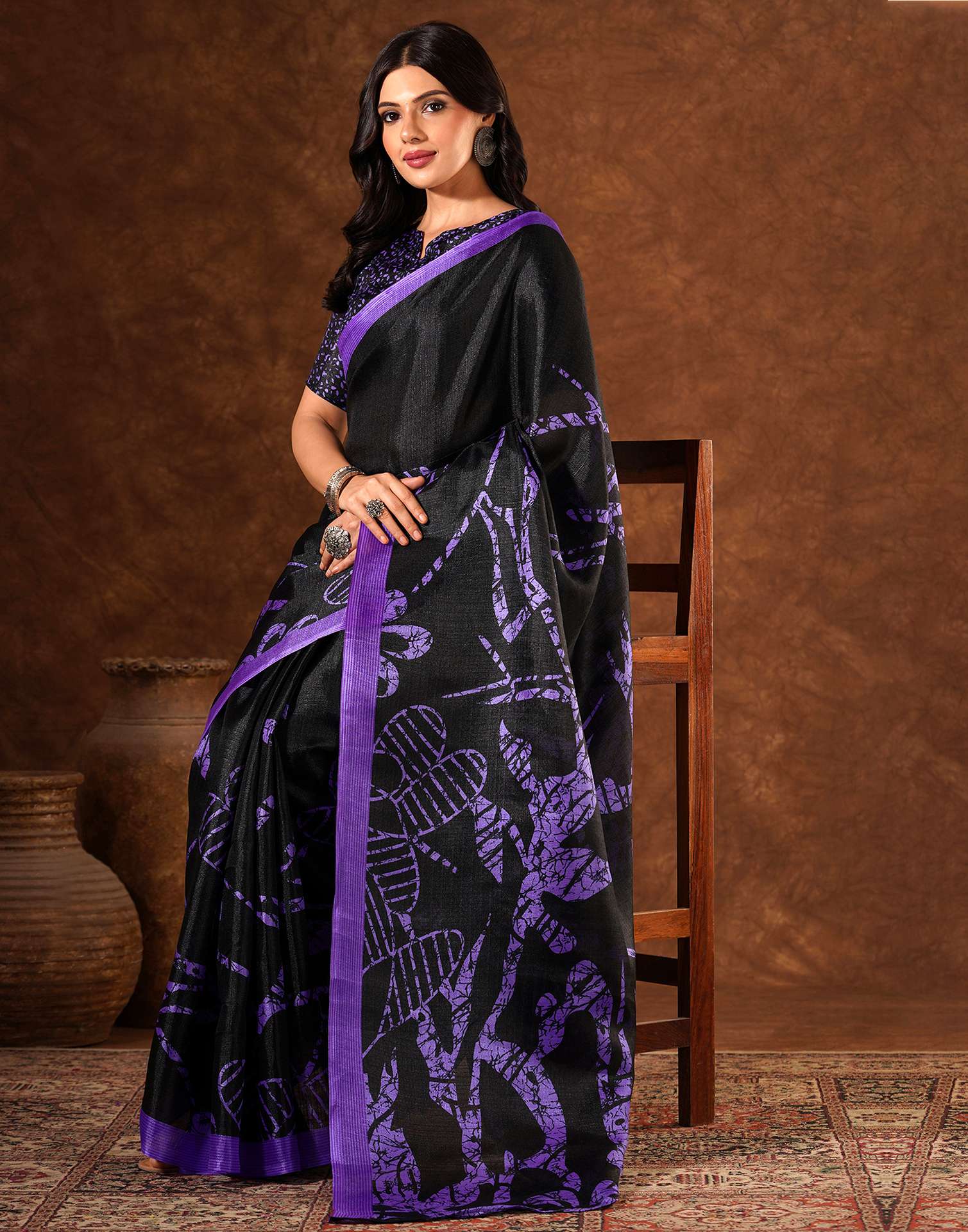 Black Cotton Blend Printed Saree - Image 6