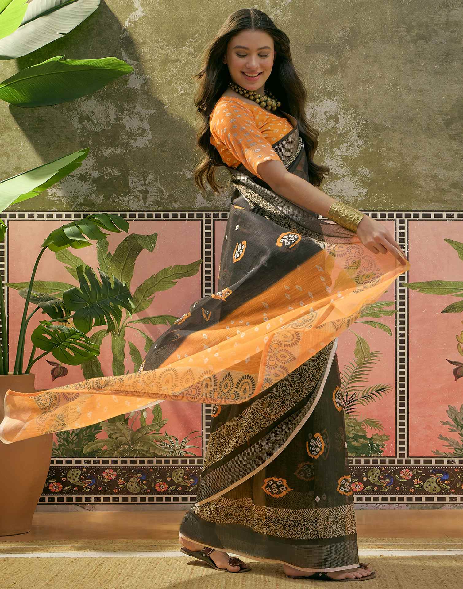 Black Cotton Linen Bandhani Printed Saree - Image 6