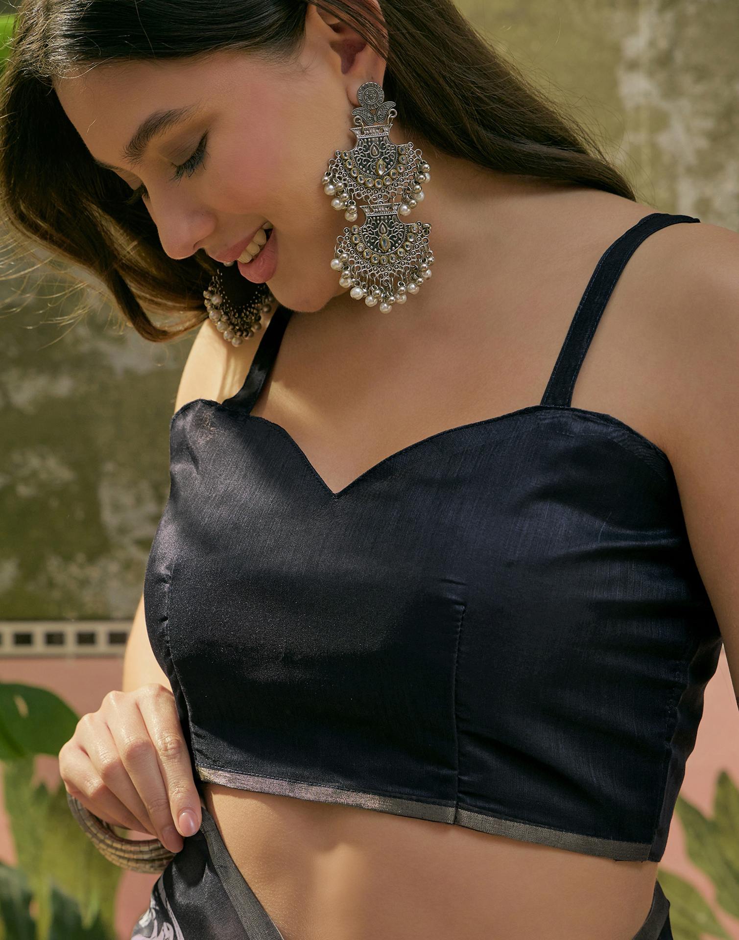 Black Cotton Linen Printed Saree - Image 8