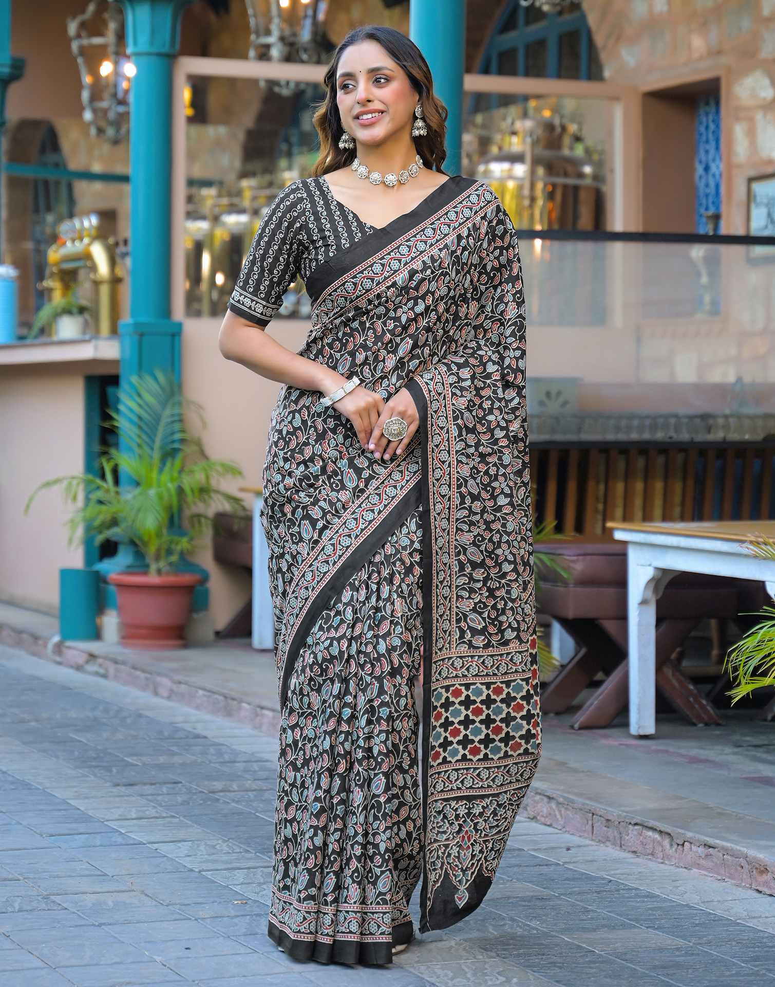 Black Cotton Printed Saree - Image 2