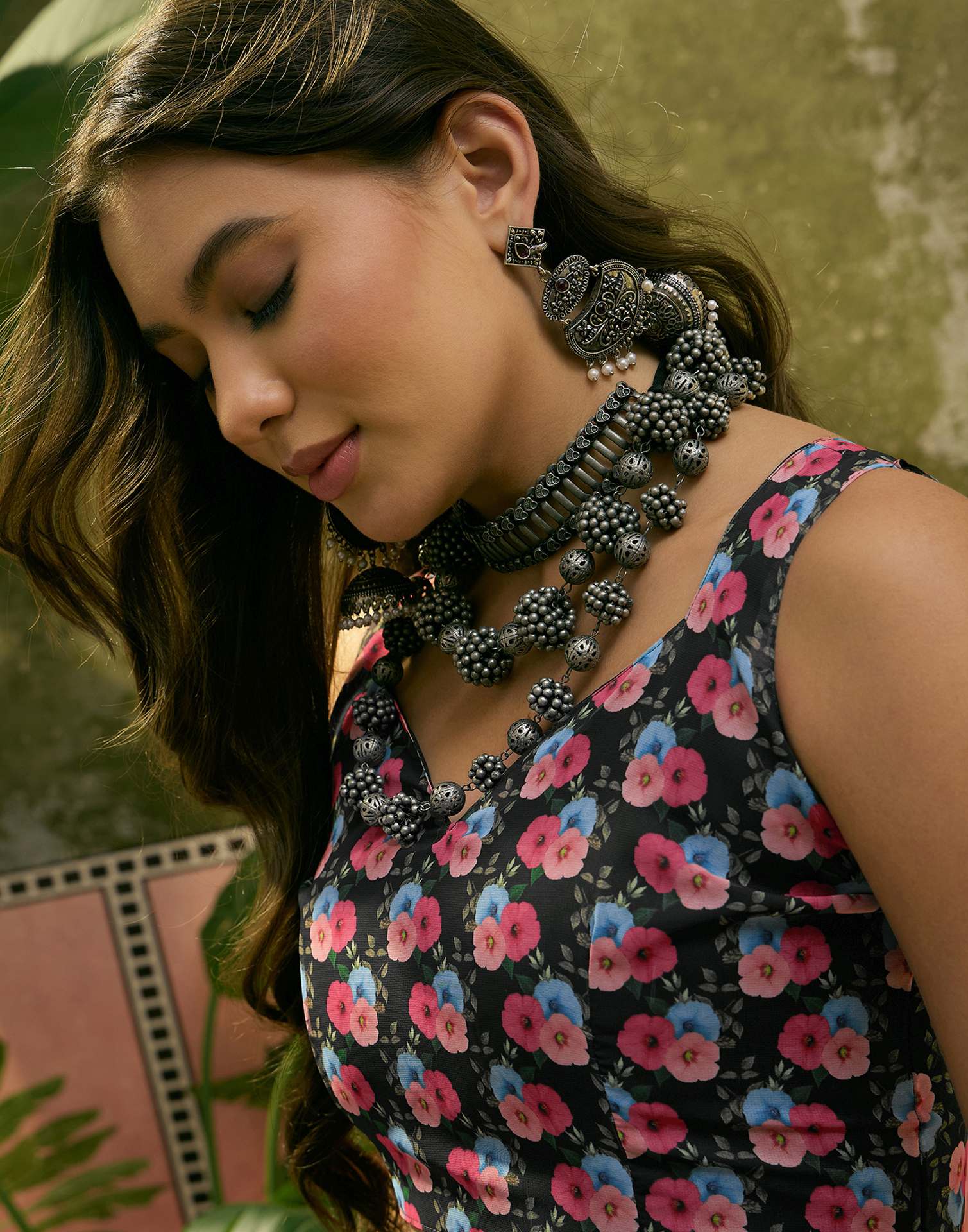 Black Georgette Floral Printed Saree - Image 8