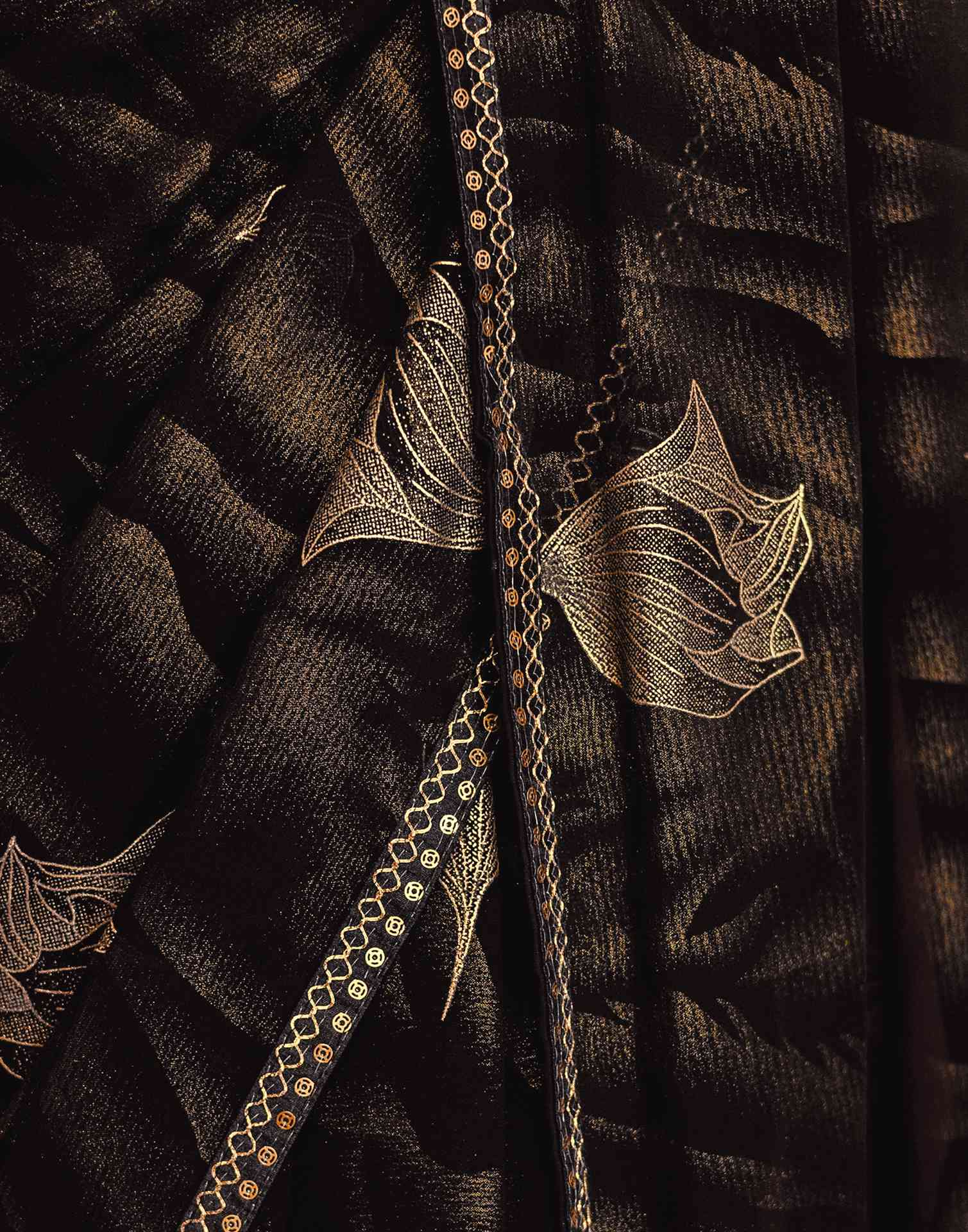 Black Georgette Foil Printed Lace Saree - Image 11
