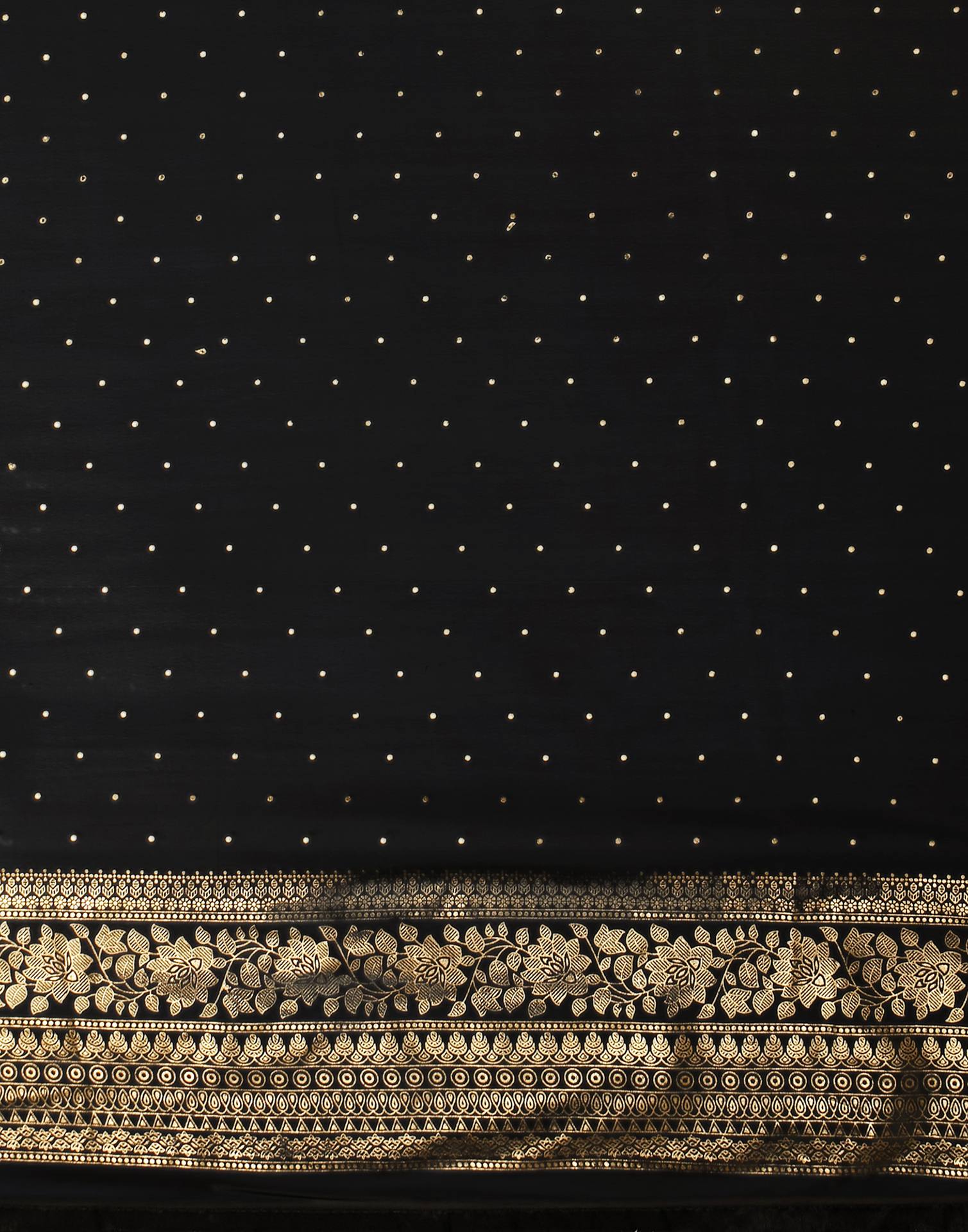 Black Georgette Foil Printed Saree - Image 6