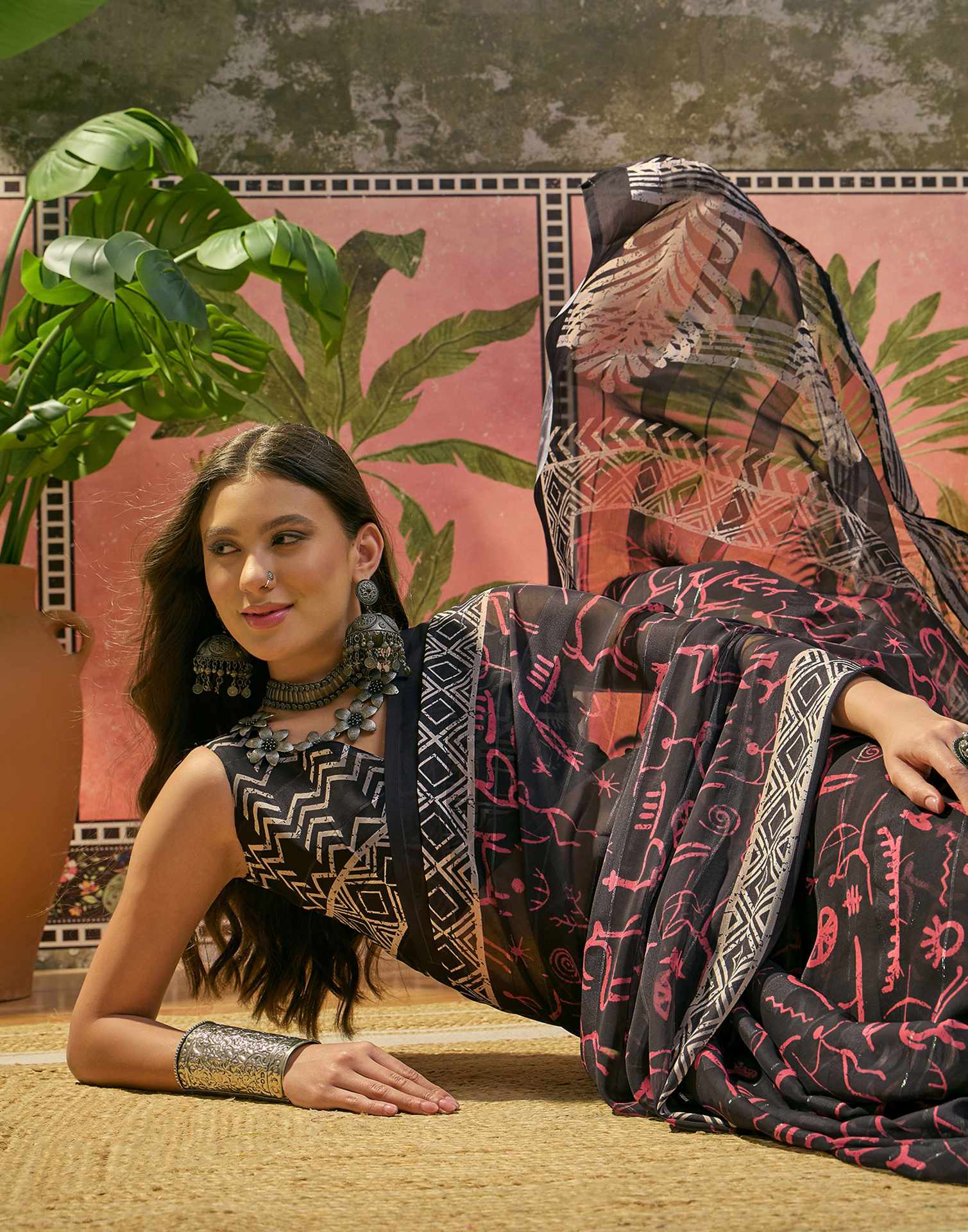 Black Georgette Printed Saree - Image 7
