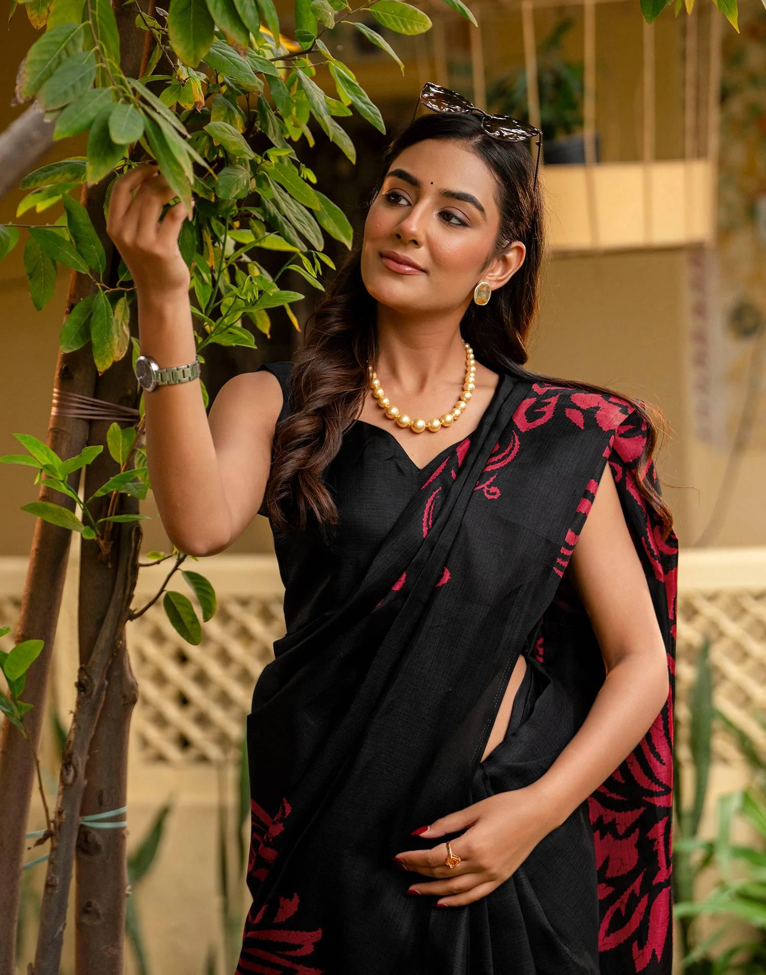 Black Khadi Floral Printed Saree - Image 2