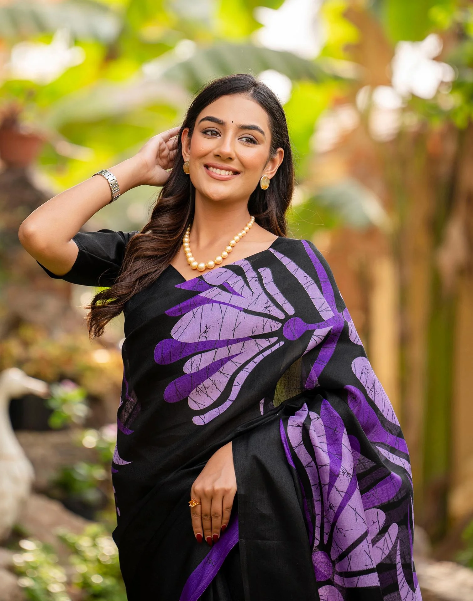 Black Khadi Printed Saree - Image 2