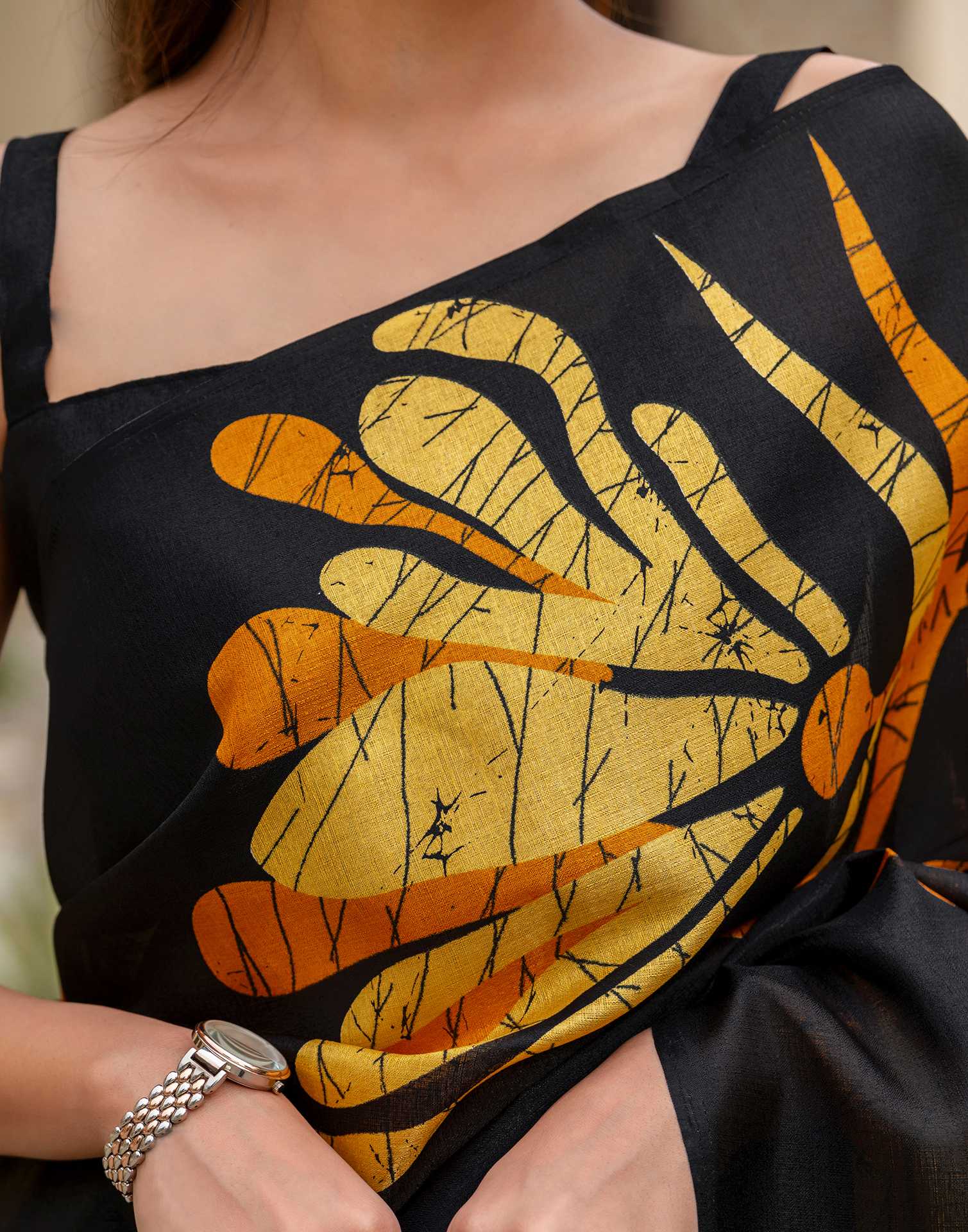 Black Khadi Printed Saree - Image 12