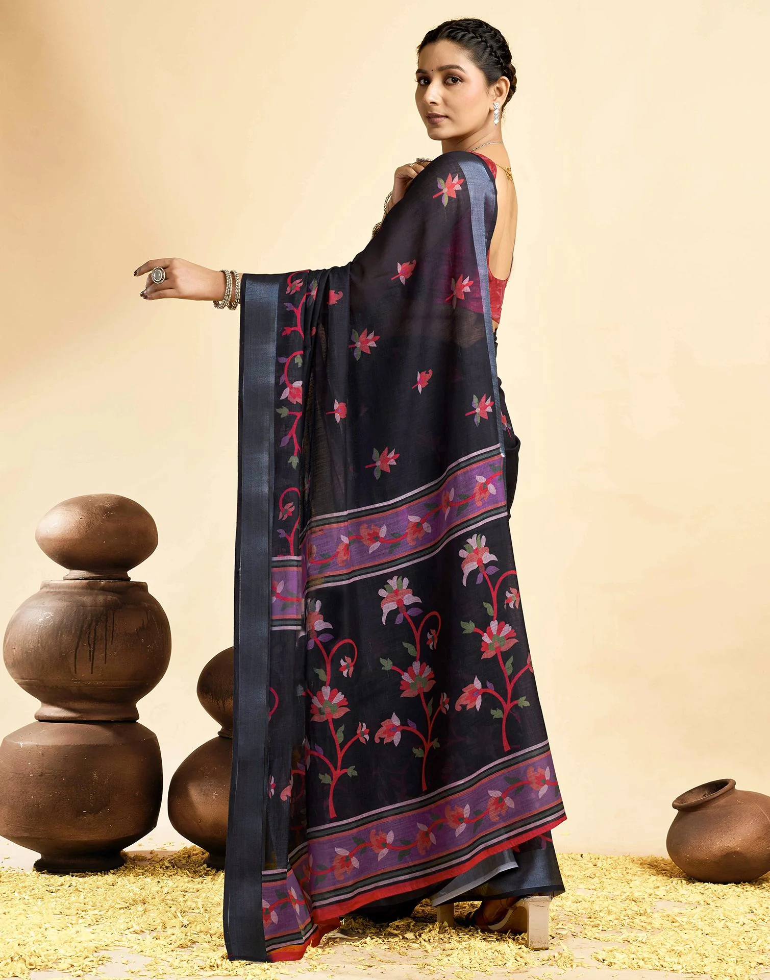 Black Linen Floral Printed Saree - Image 6