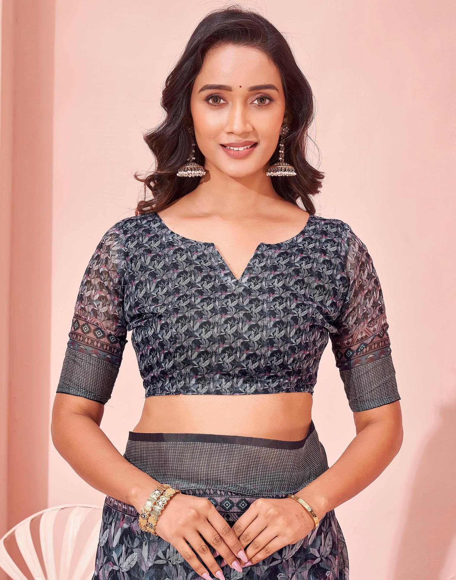 Black Linen Printed Saree - Image 13