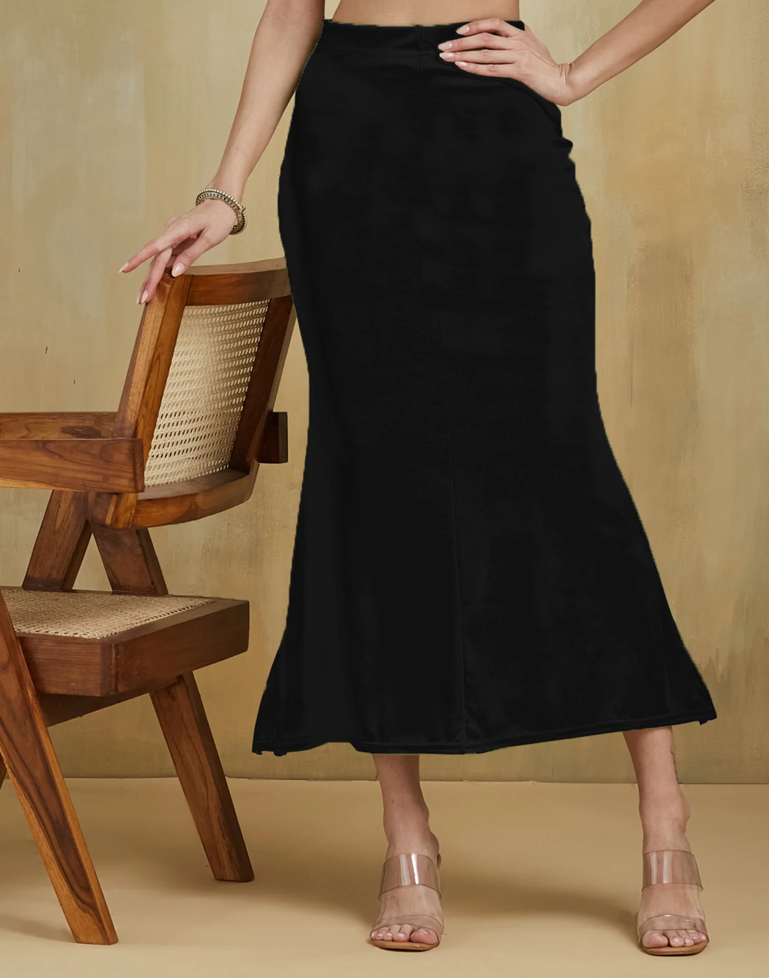 Black Lycra Plain Elastic Waist Shapewear - Image 5