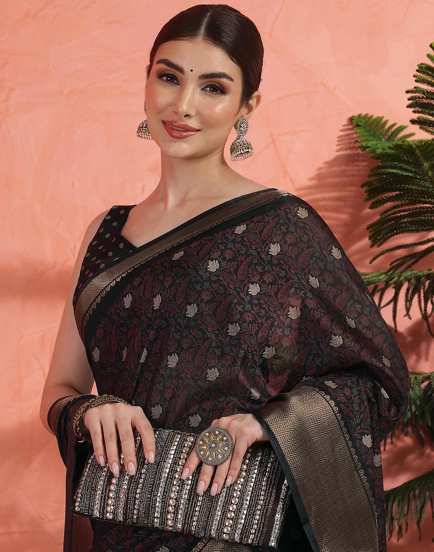 Black Silk Printed Saree - Image 4