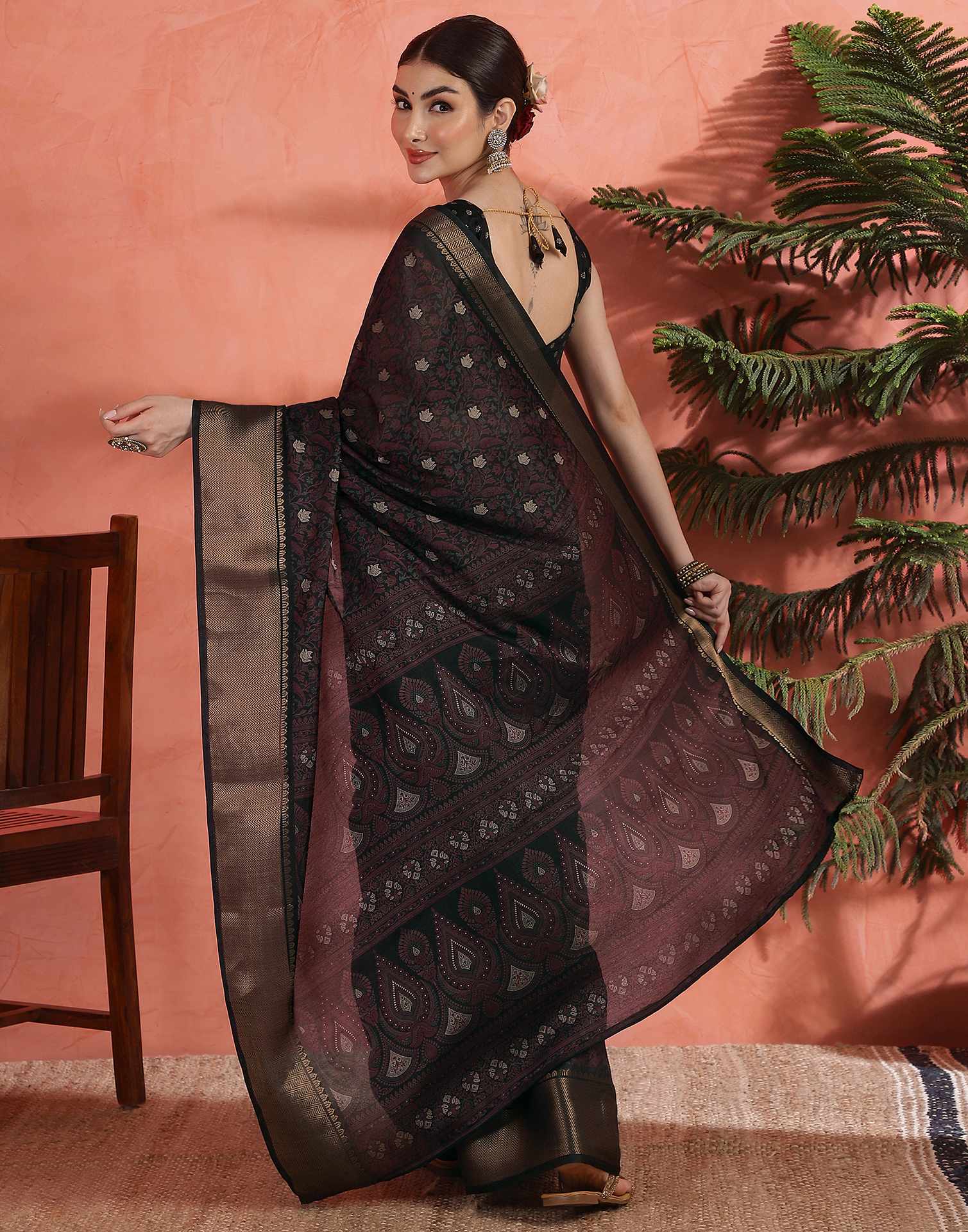 Black Silk Printed Saree - Image 7