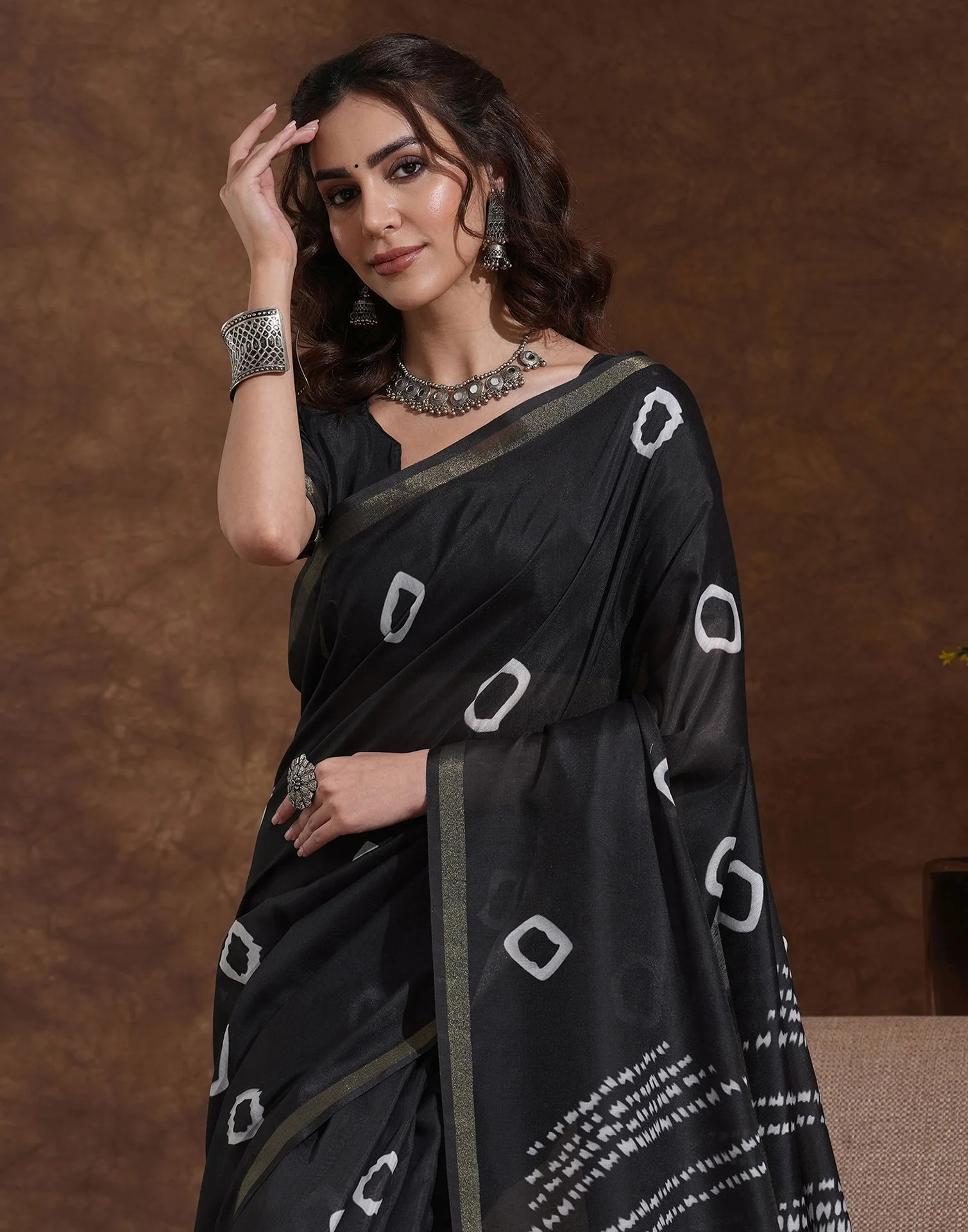 Black Silk Printed Saree - Image 2