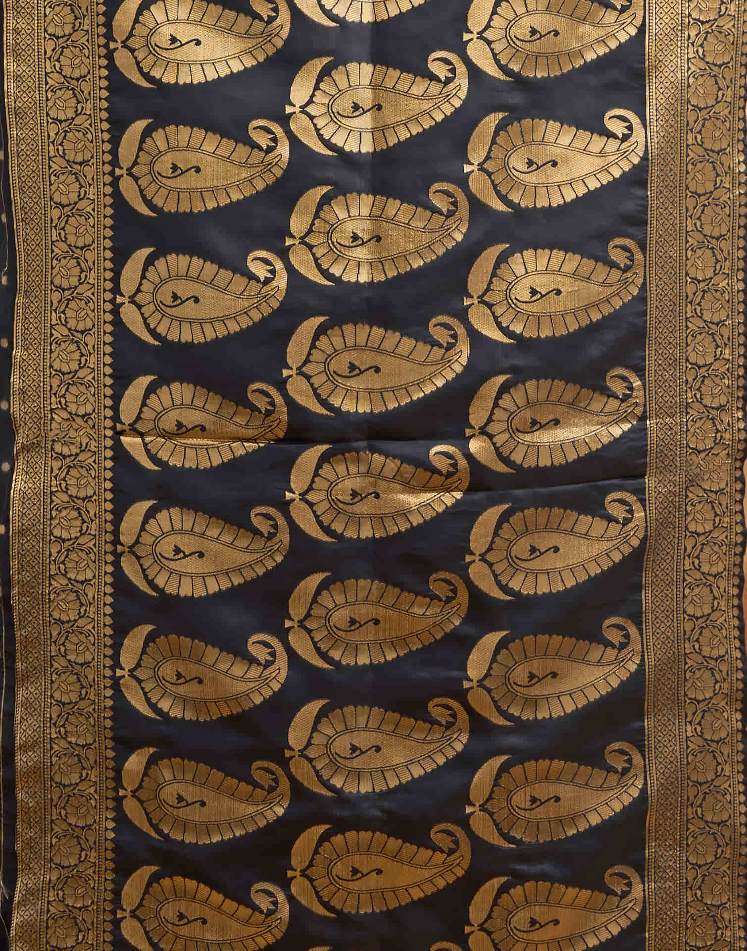 Black Silk Woven Banarasi Saree - Image 7