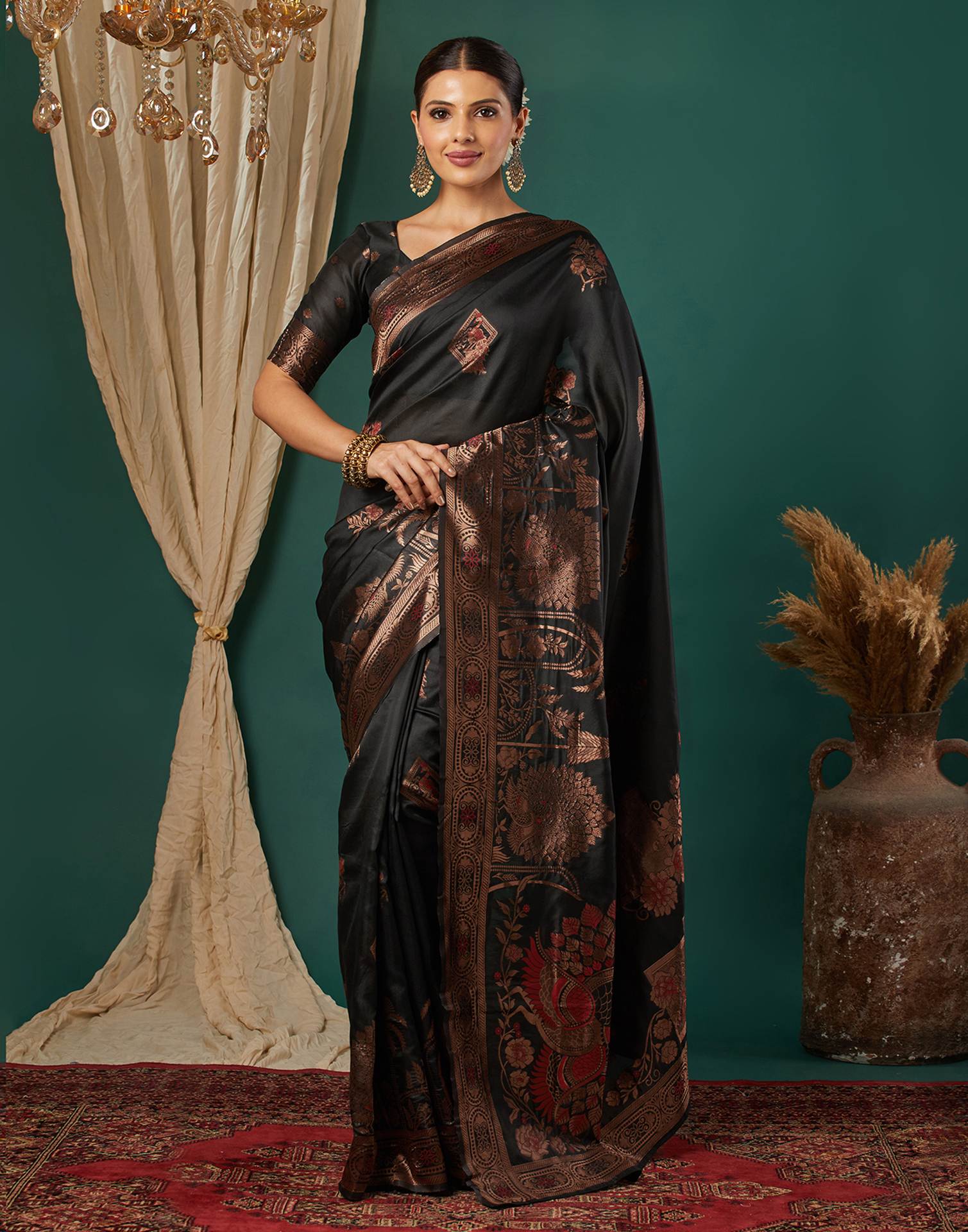 Black Silk Woven Banarasi Saree - Image 2