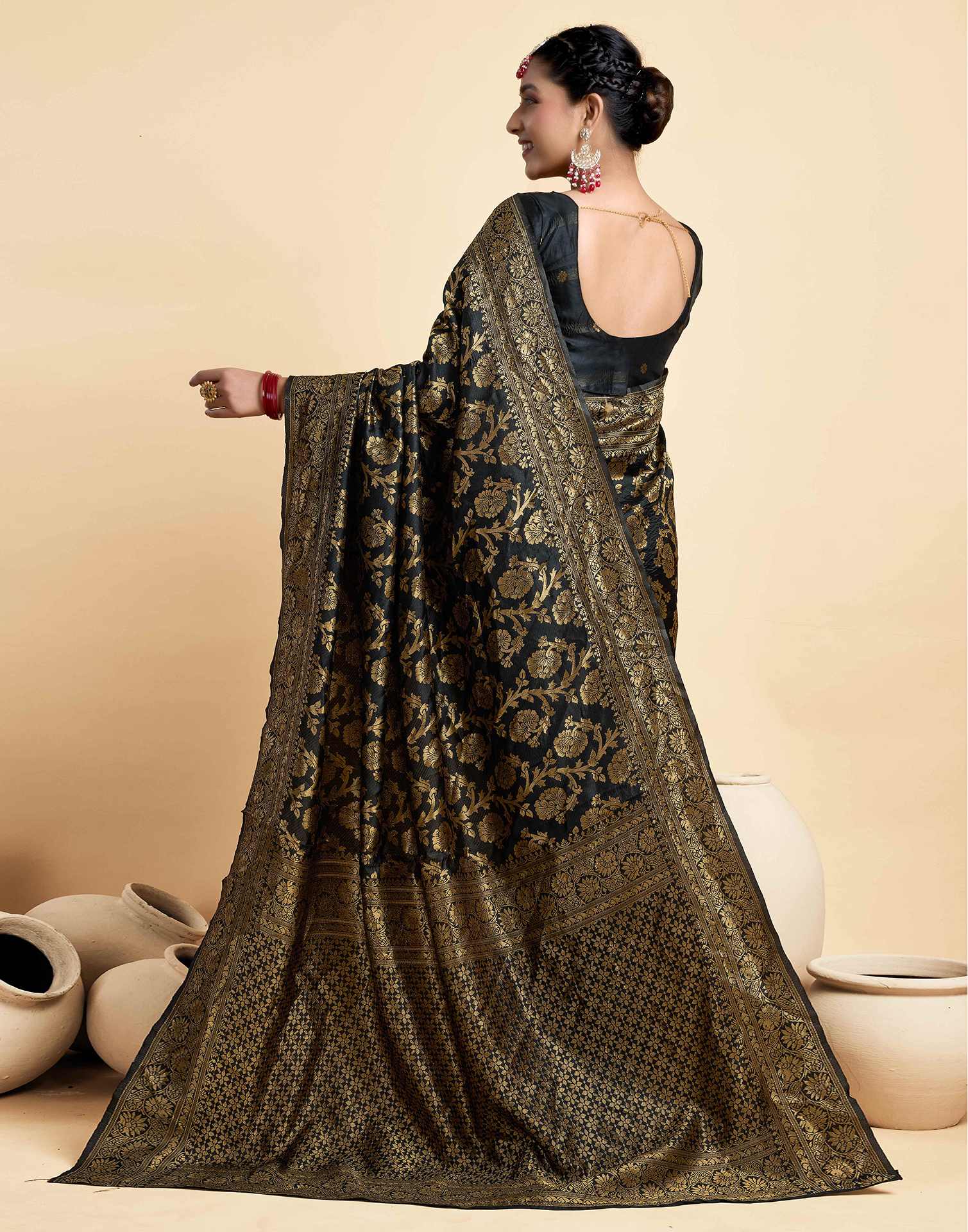 Black Silk Woven Banarasi Saree - Image 6
