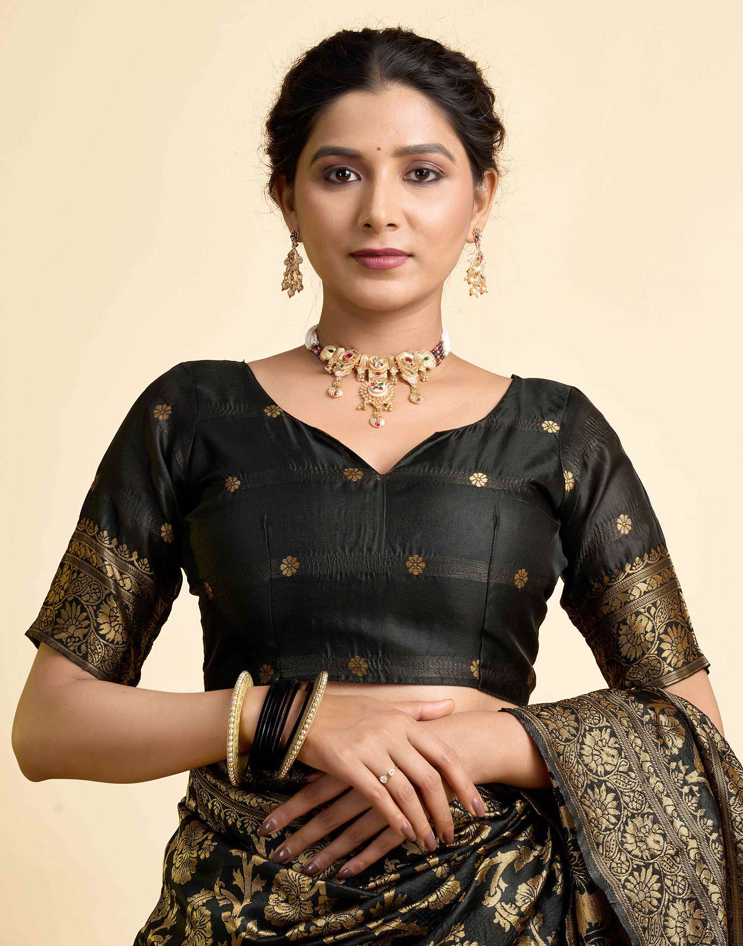 Black Silk Woven Banarasi Saree - Image 8