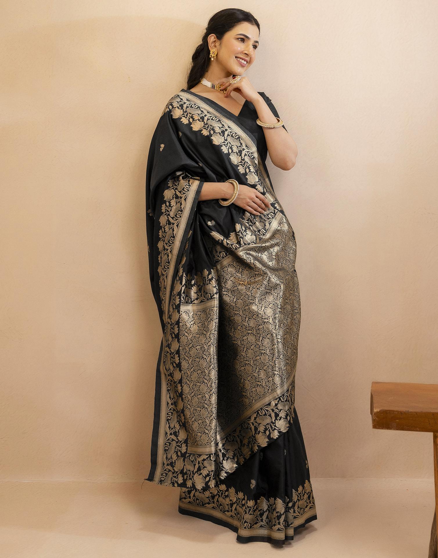 Black Silk Woven Banarasi Saree - Image 9