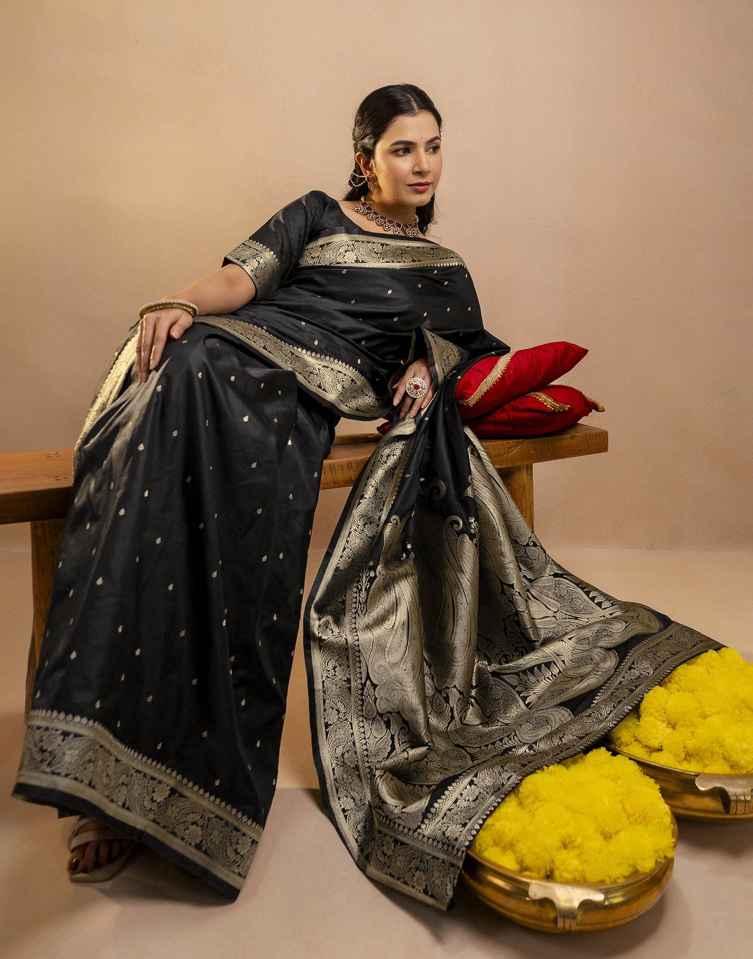 Black Silk Woven Banarasi Saree - Image 8