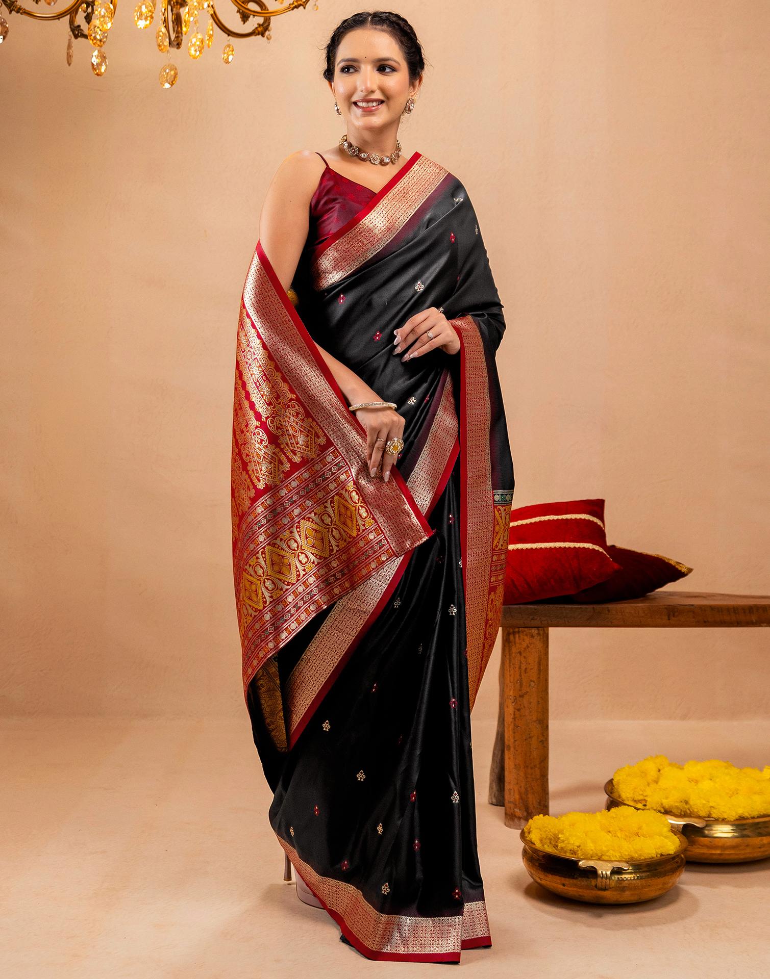 Black Silk Woven Banarasi Saree - Image 9