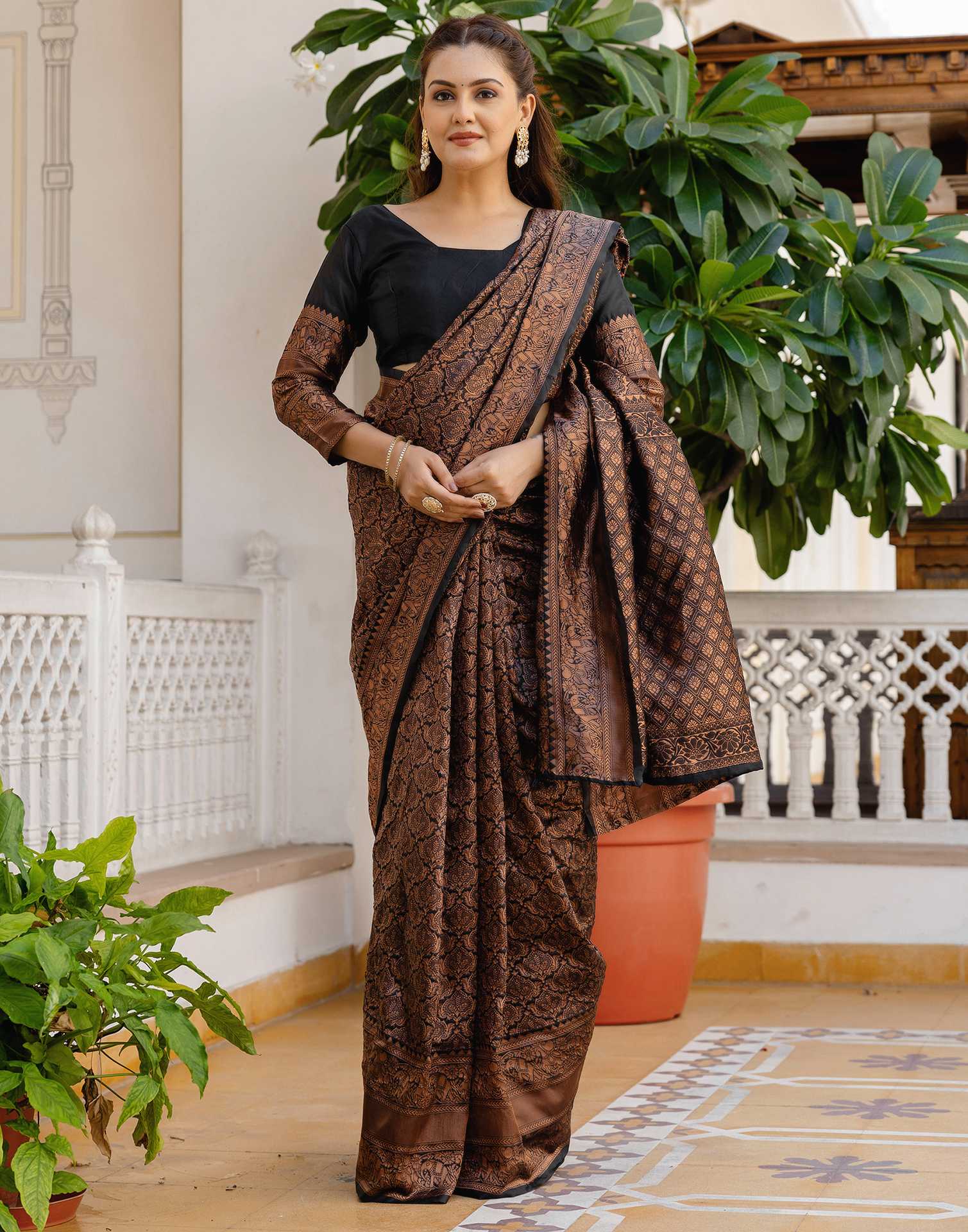 Black Silk Woven Kanjivaram Saree - Image 9