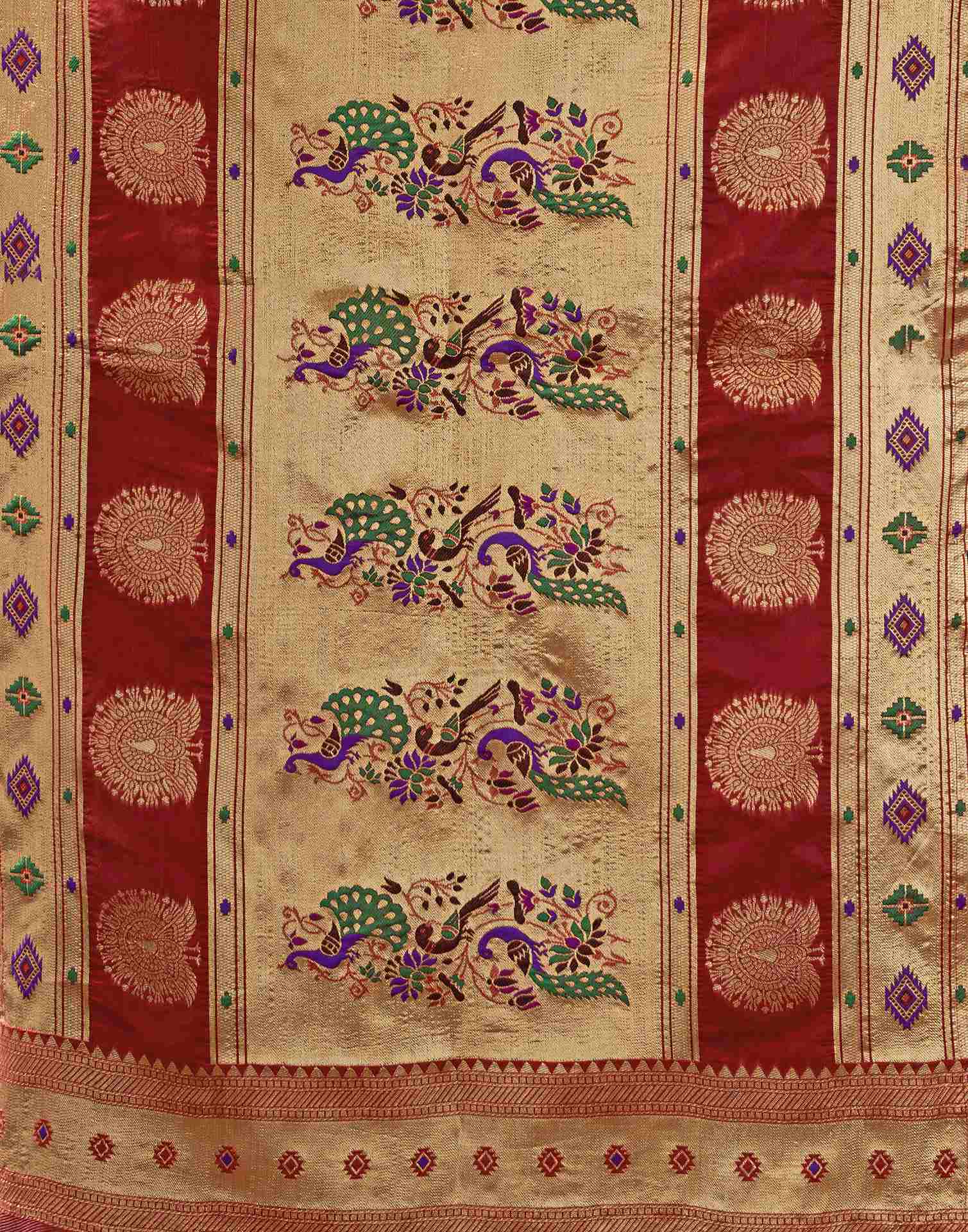 Black Silk Woven Paithani Saree - Image 7