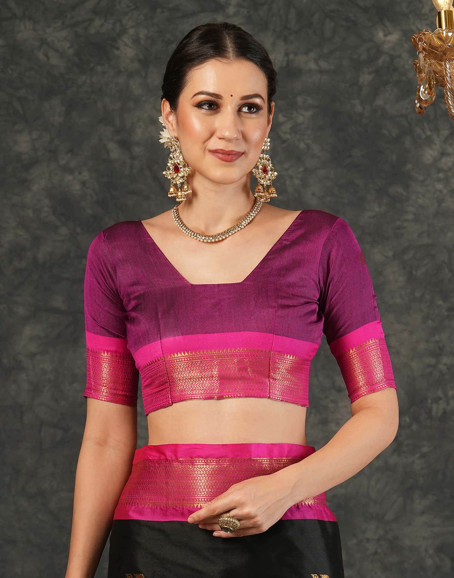 Black Silk Woven Kanjivaram Saree - Image 7