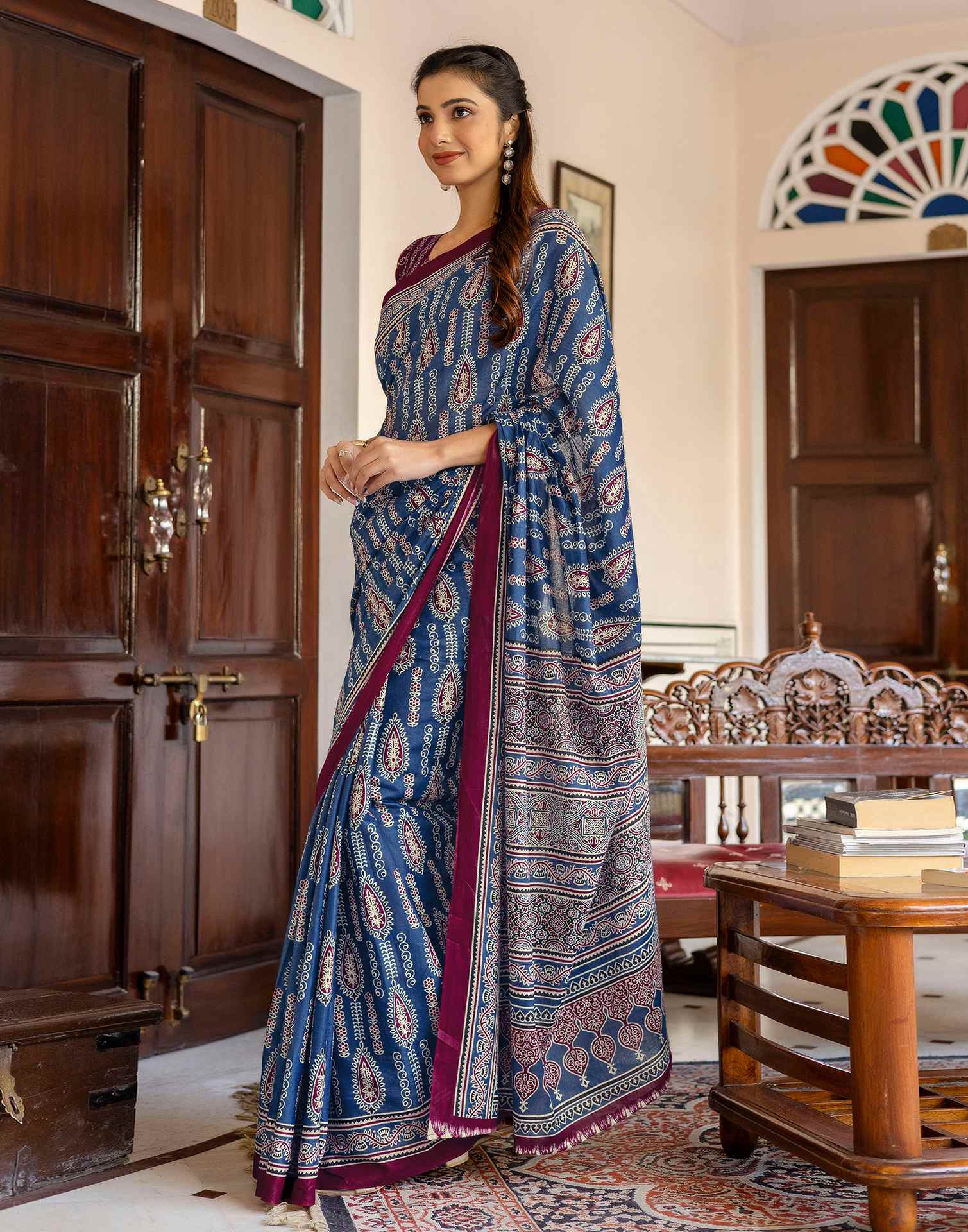 Blue Cotton Printed Saree - Image 5