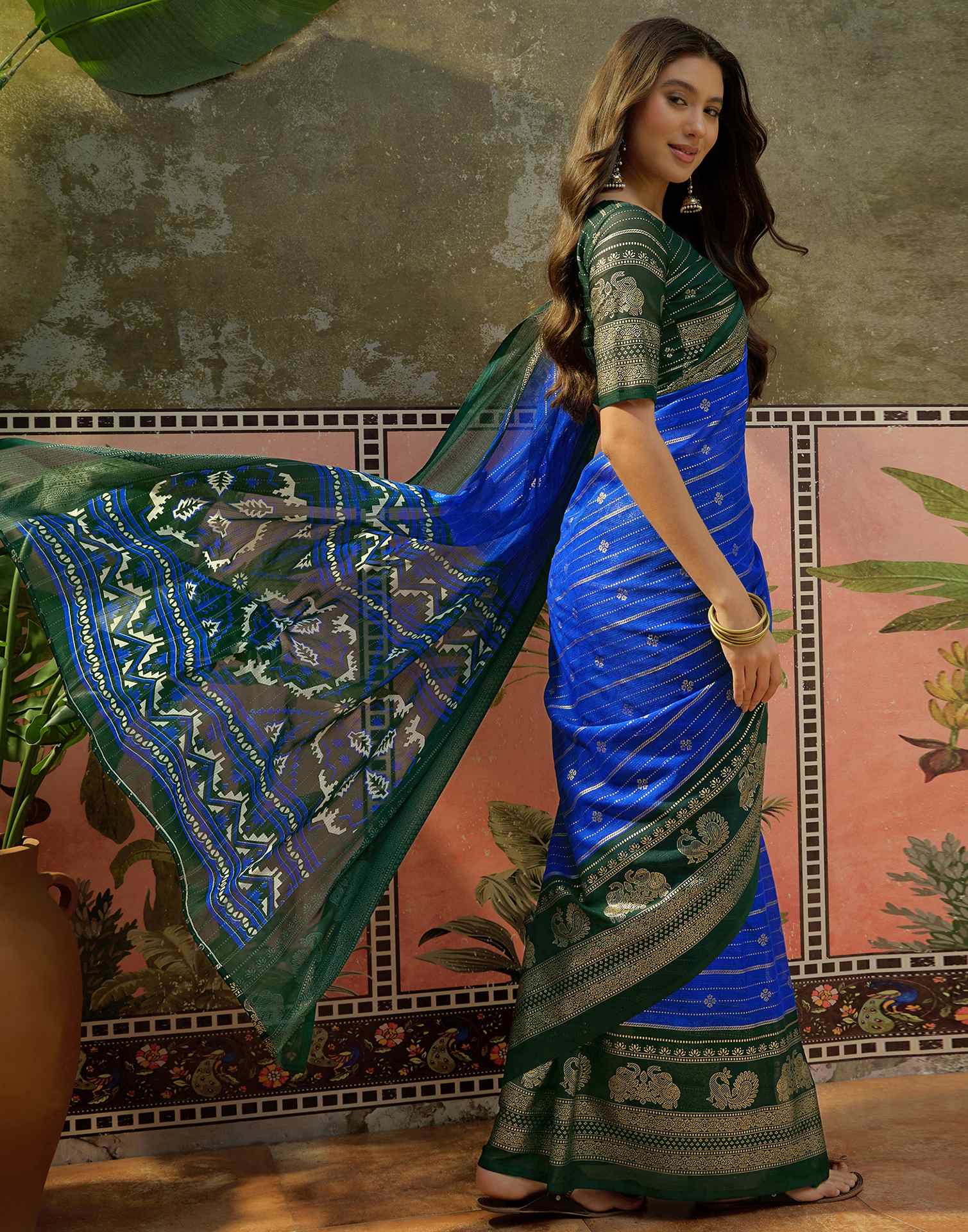 Blue Georgette Foil Printed Saree - Image 7