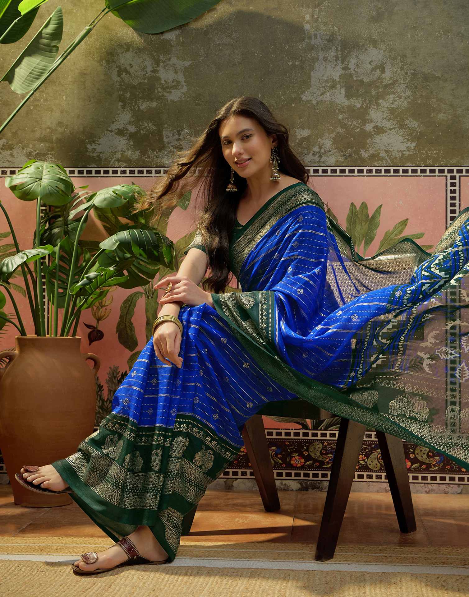 Blue Georgette Foil Printed Saree - Image 8