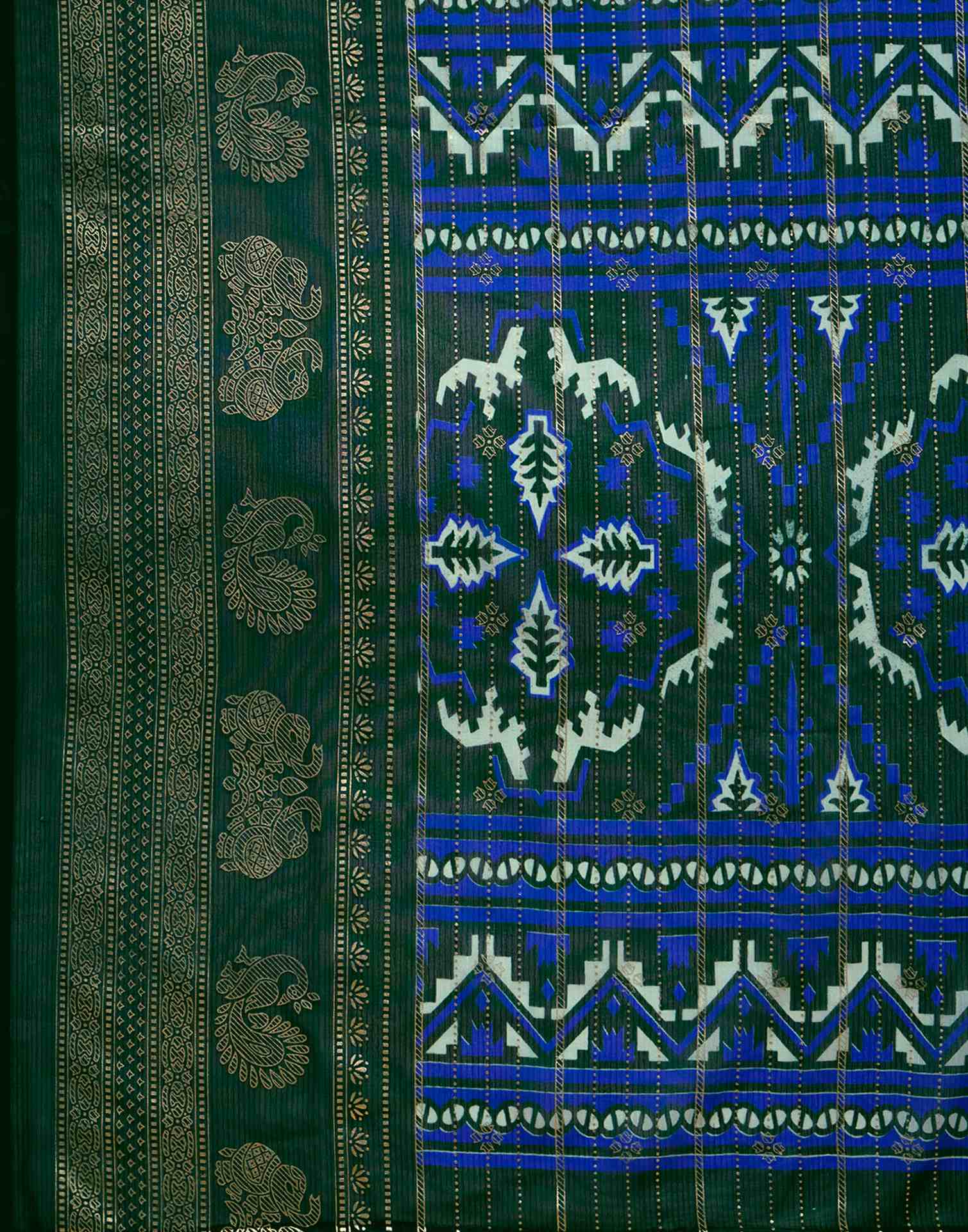 Blue Georgette Foil Printed Saree - Image 9