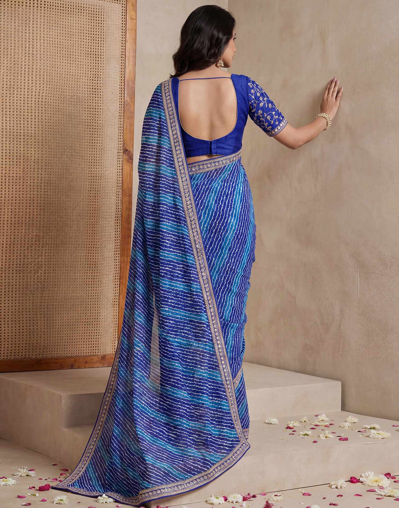 Blue Georgette Laheriya Printed Saree - Image 6