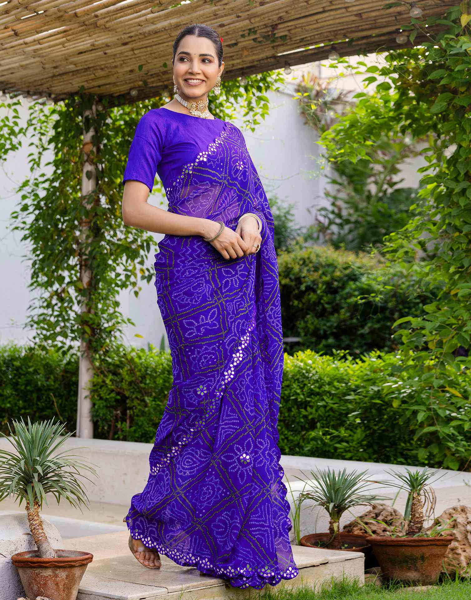 Blue Georgette Printed Bandhani Saree - Image 4