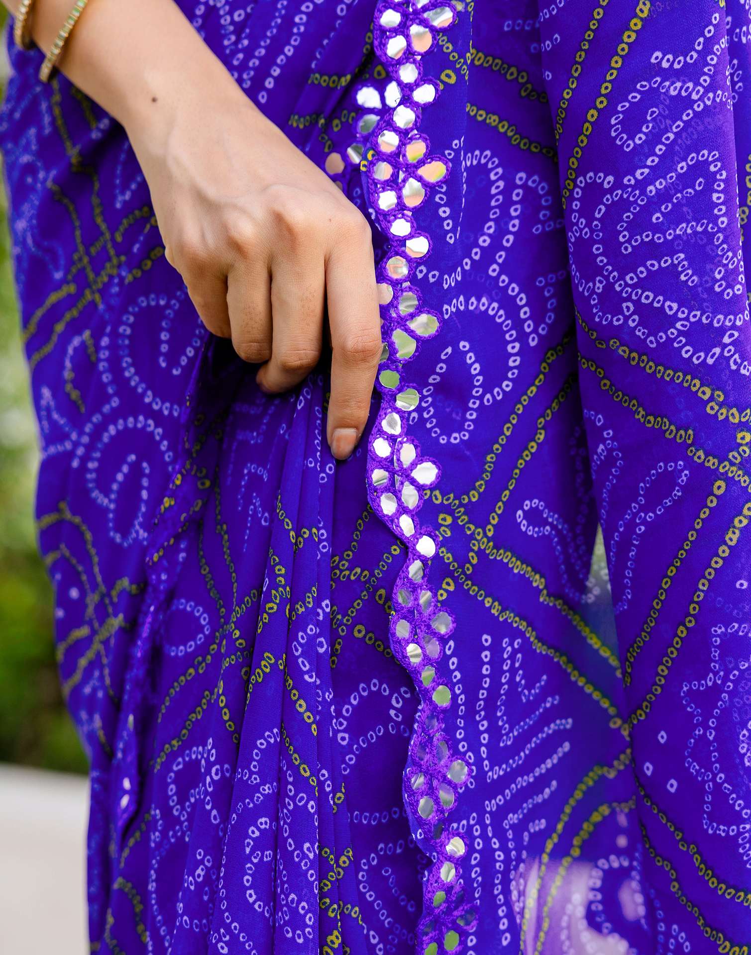 Blue Georgette Printed Bandhani Saree - Image 7