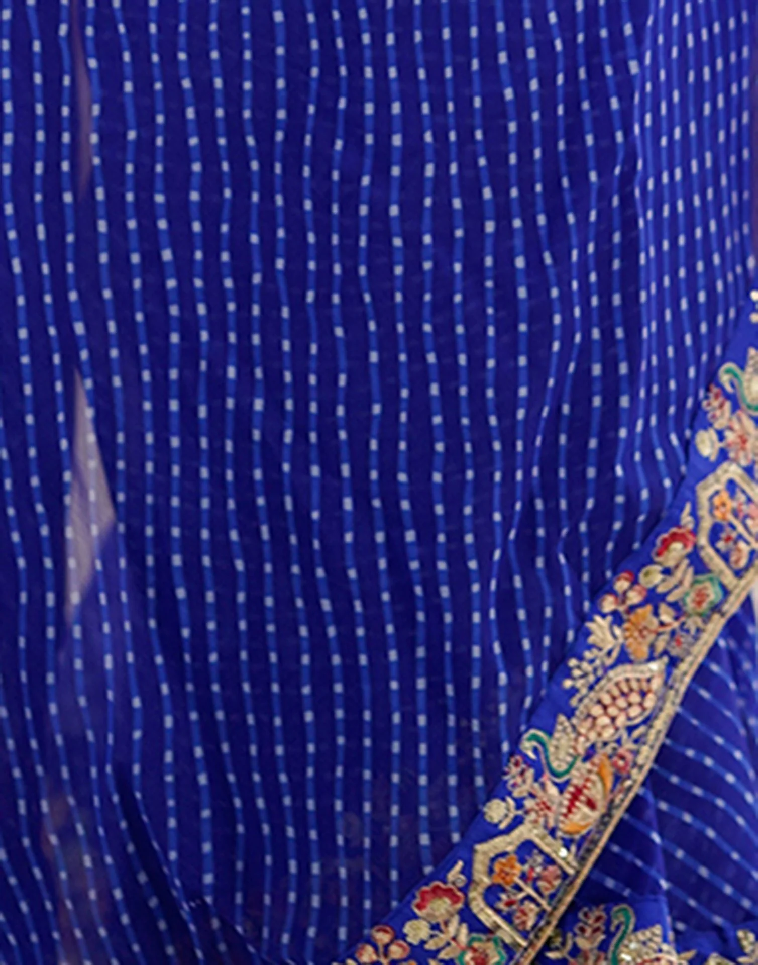 Blue Georgette Printed Laheriya Saree - Image 10