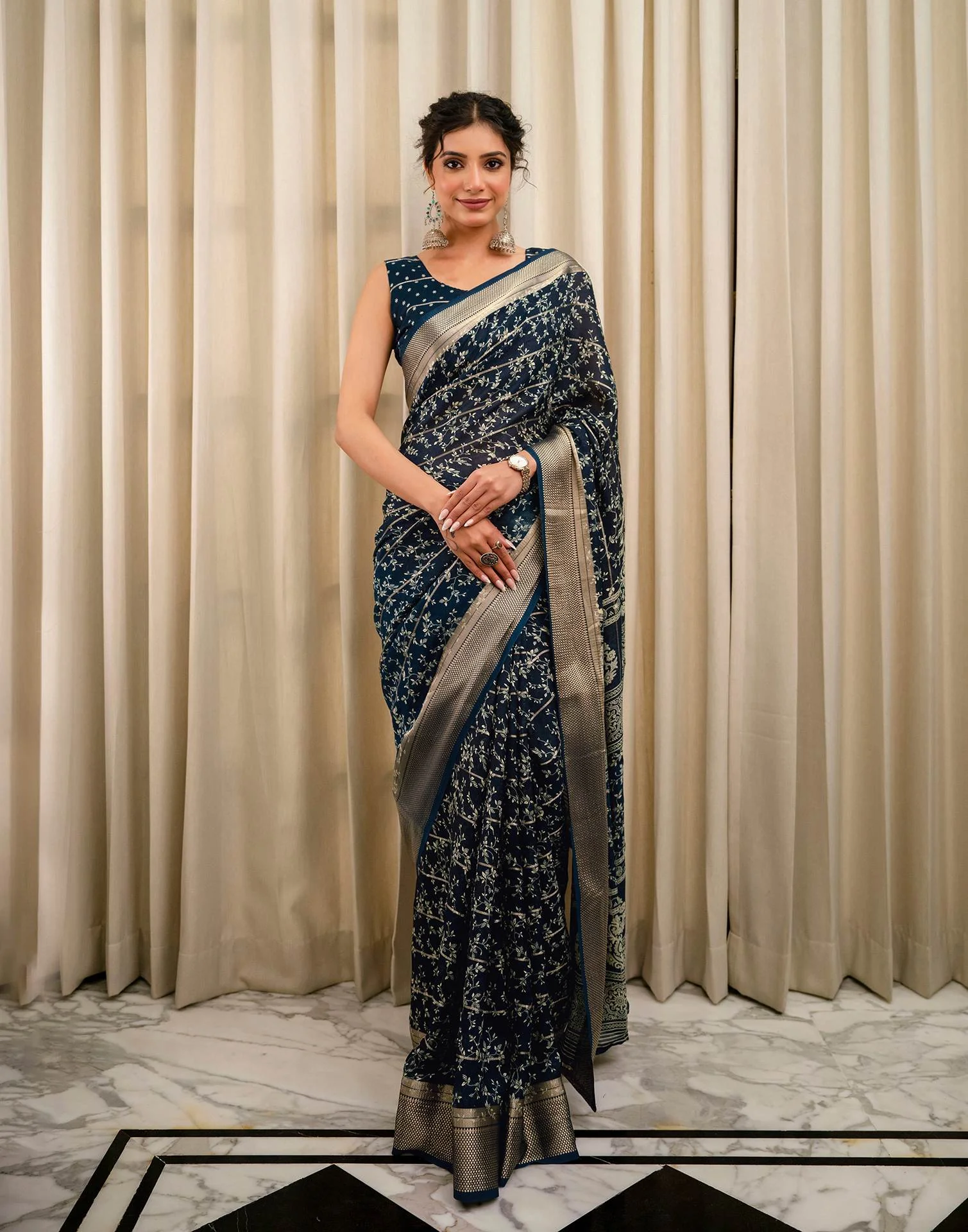 Blue Georgette Printed Zari Stripe SareeĀ