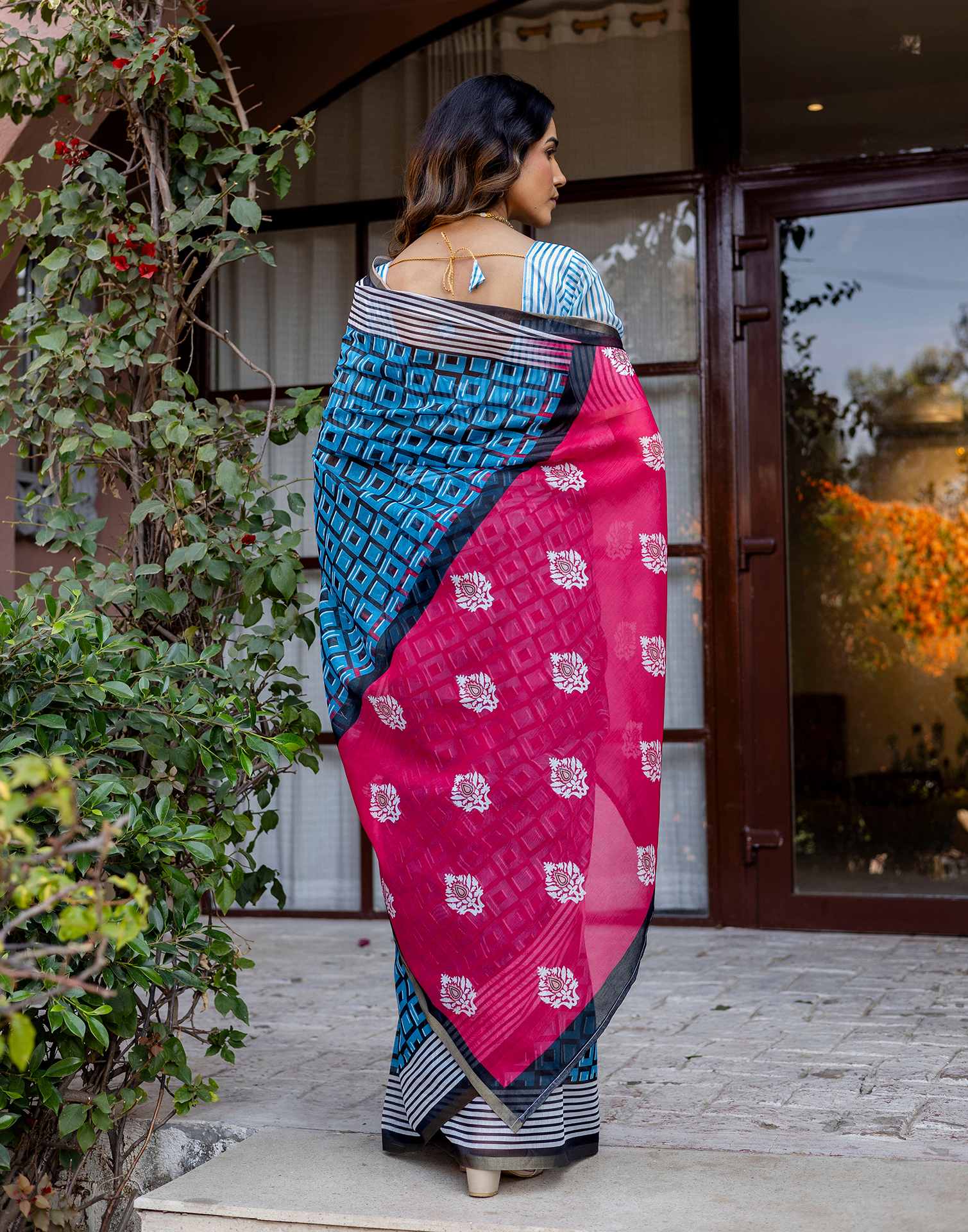 Blue Linen Printed Saree - Image 7