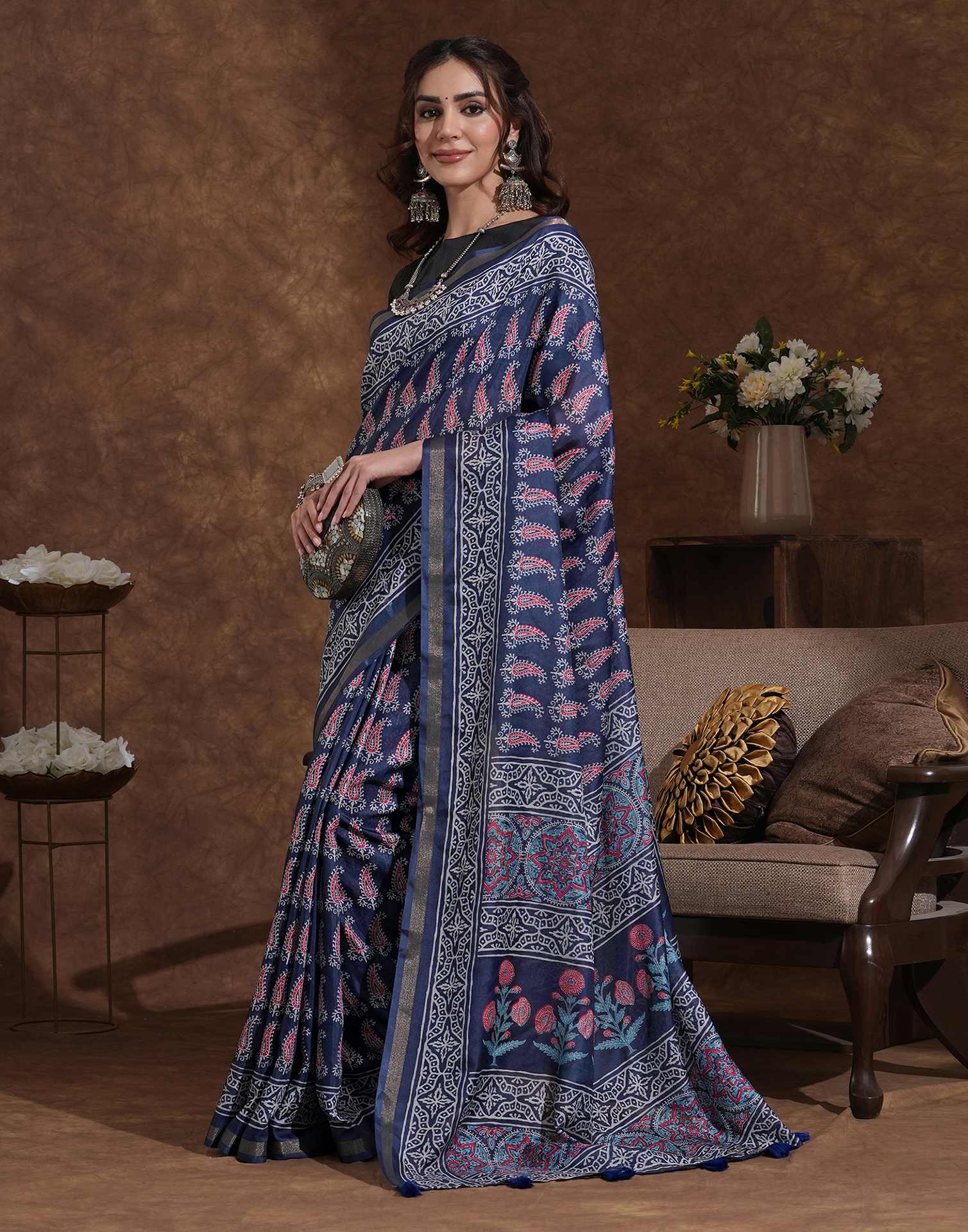 Blue Silk Printed Saree - Image 4