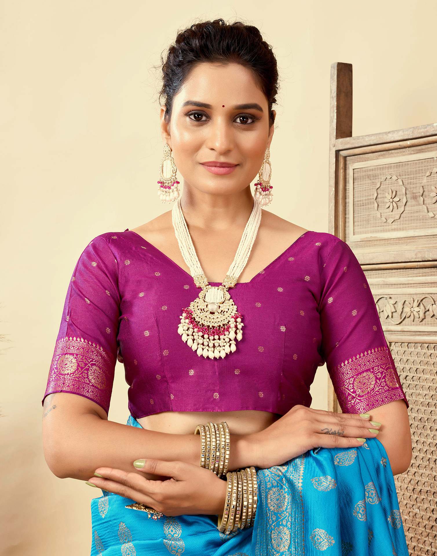 Blue Silk Woven Banarasi Saree - Image 8