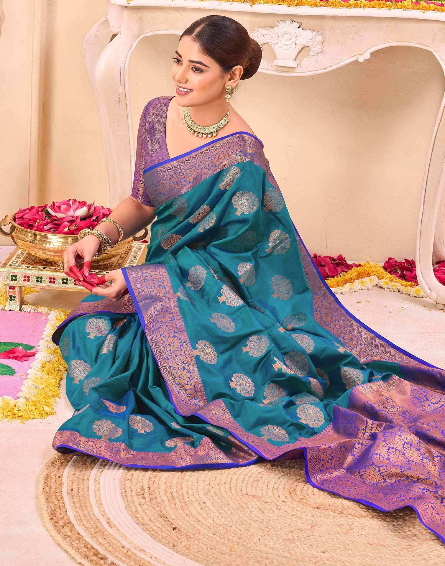 Blue Silk Woven Banarasi Saree - Image 4