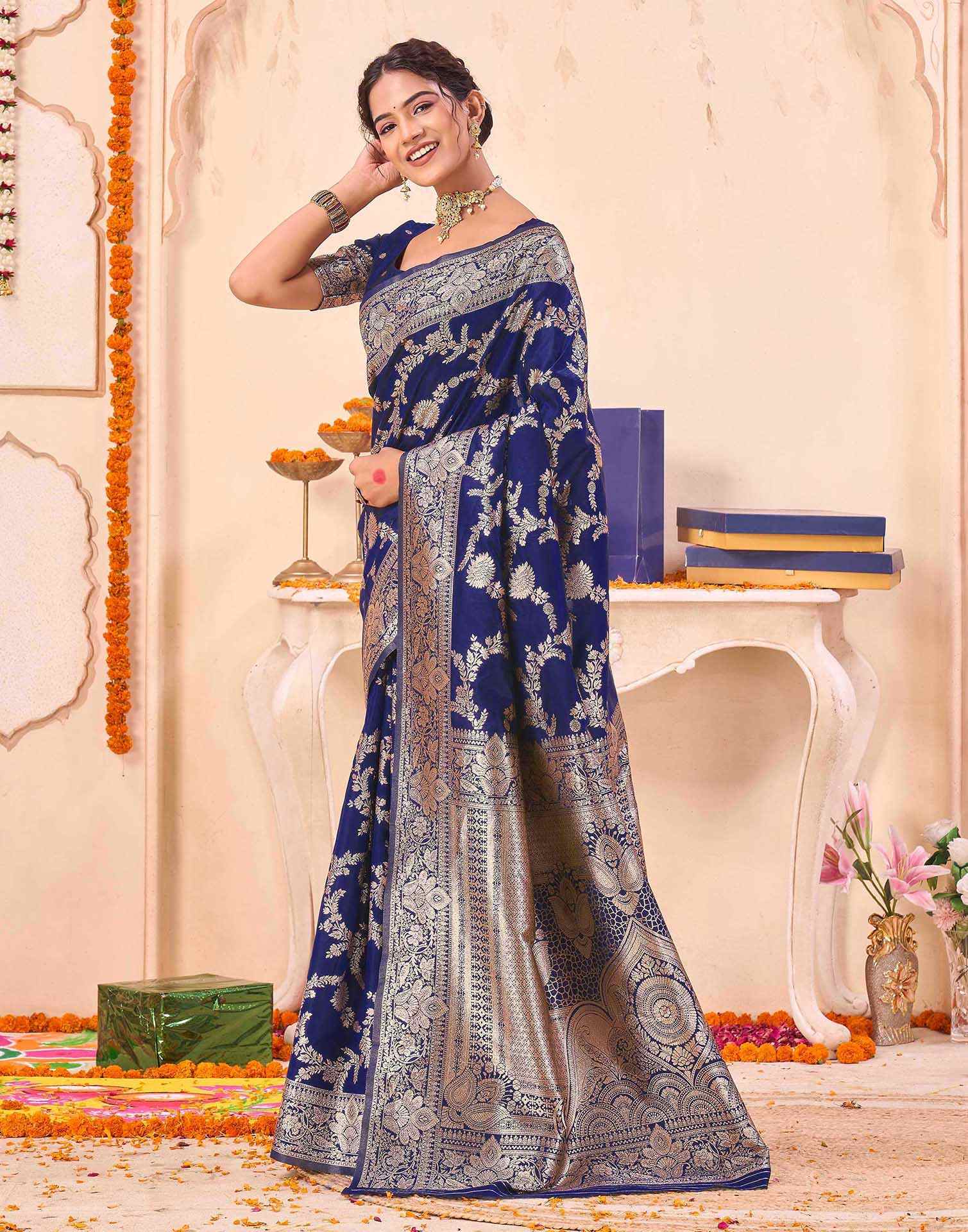Blue Silk Woven Banarasi Saree - Image 4
