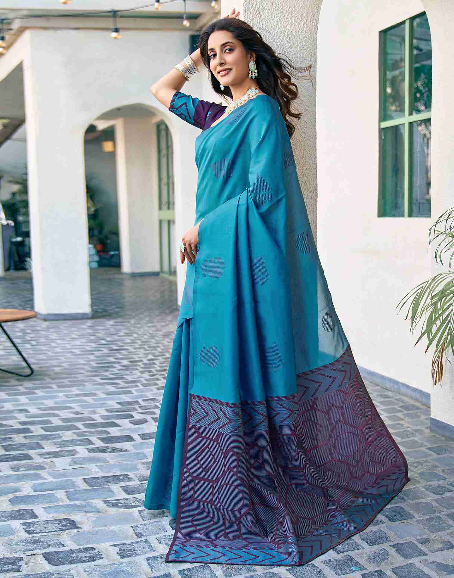 Teal Blue Silk Woven Banarasi Saree - Image 4