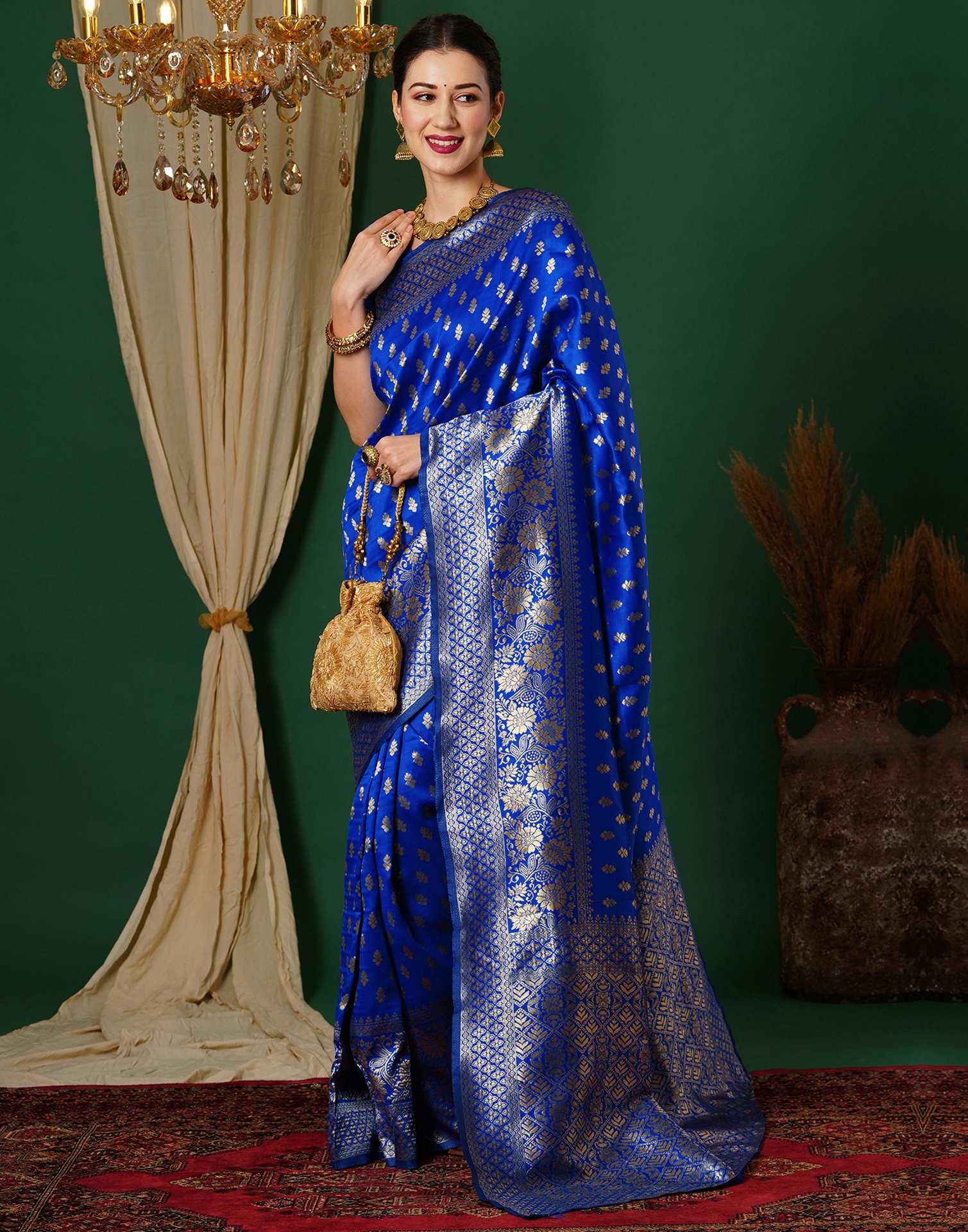 Blue Silk Woven Banarasi Saree - Image 5