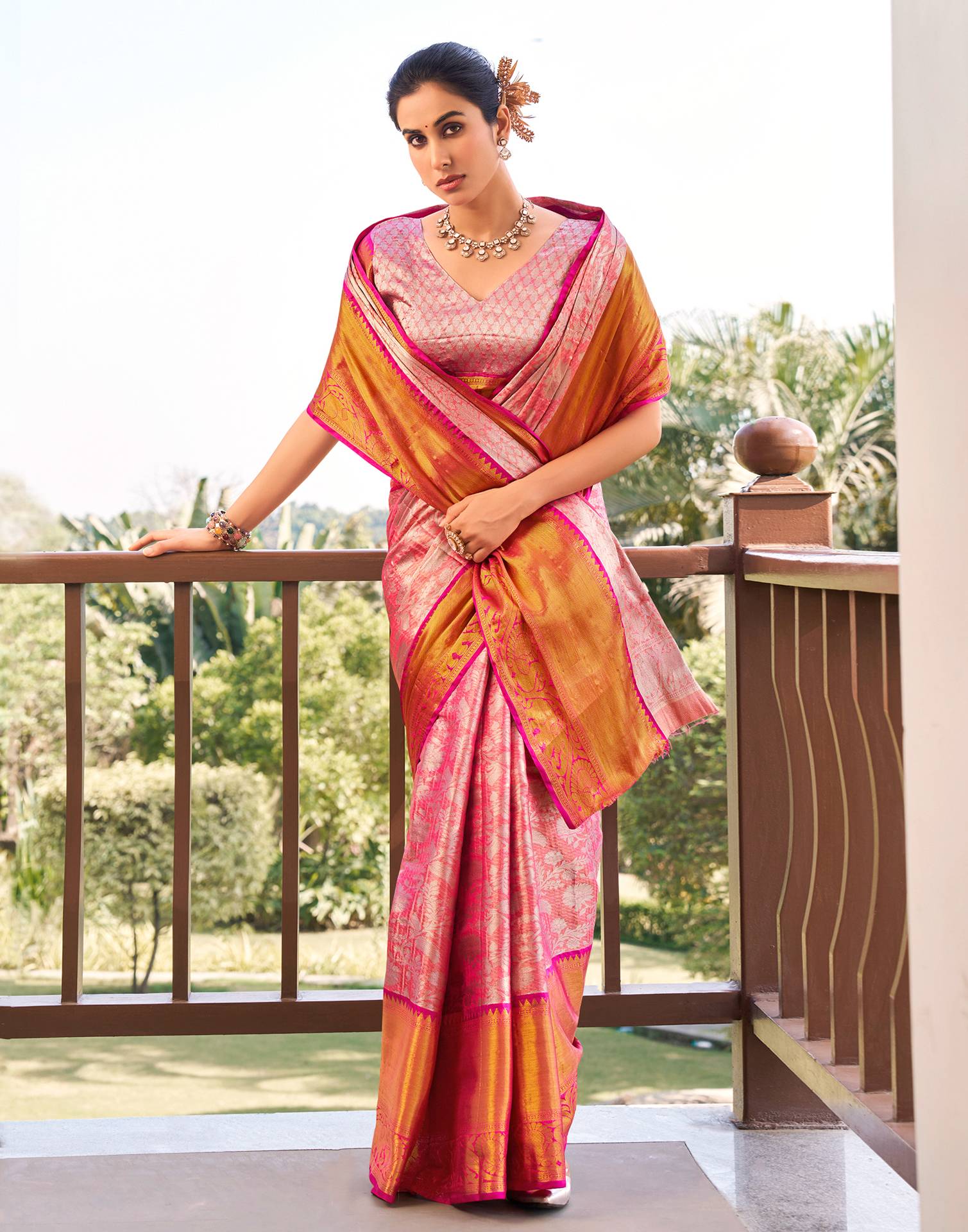 Blush Pink Silk Woven Kanjivaram Saree - Image 5