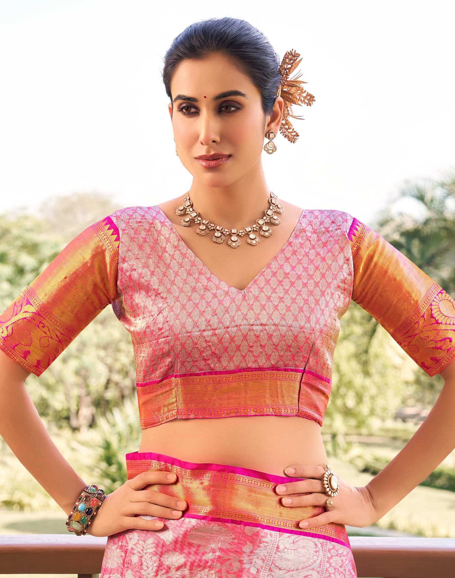 Blush Pink Silk Woven Kanjivaram Saree - Image 8