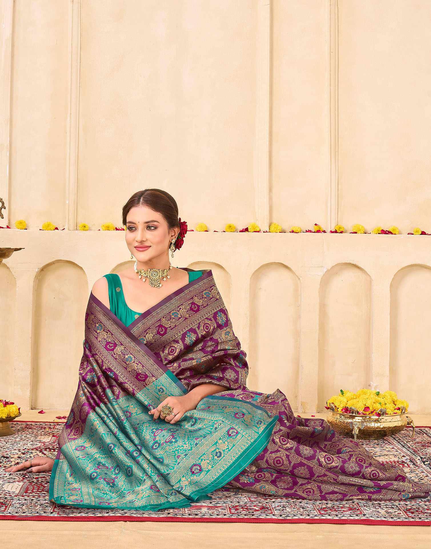 Bottle Green Silk Woven Banarasi Saree - Image 4