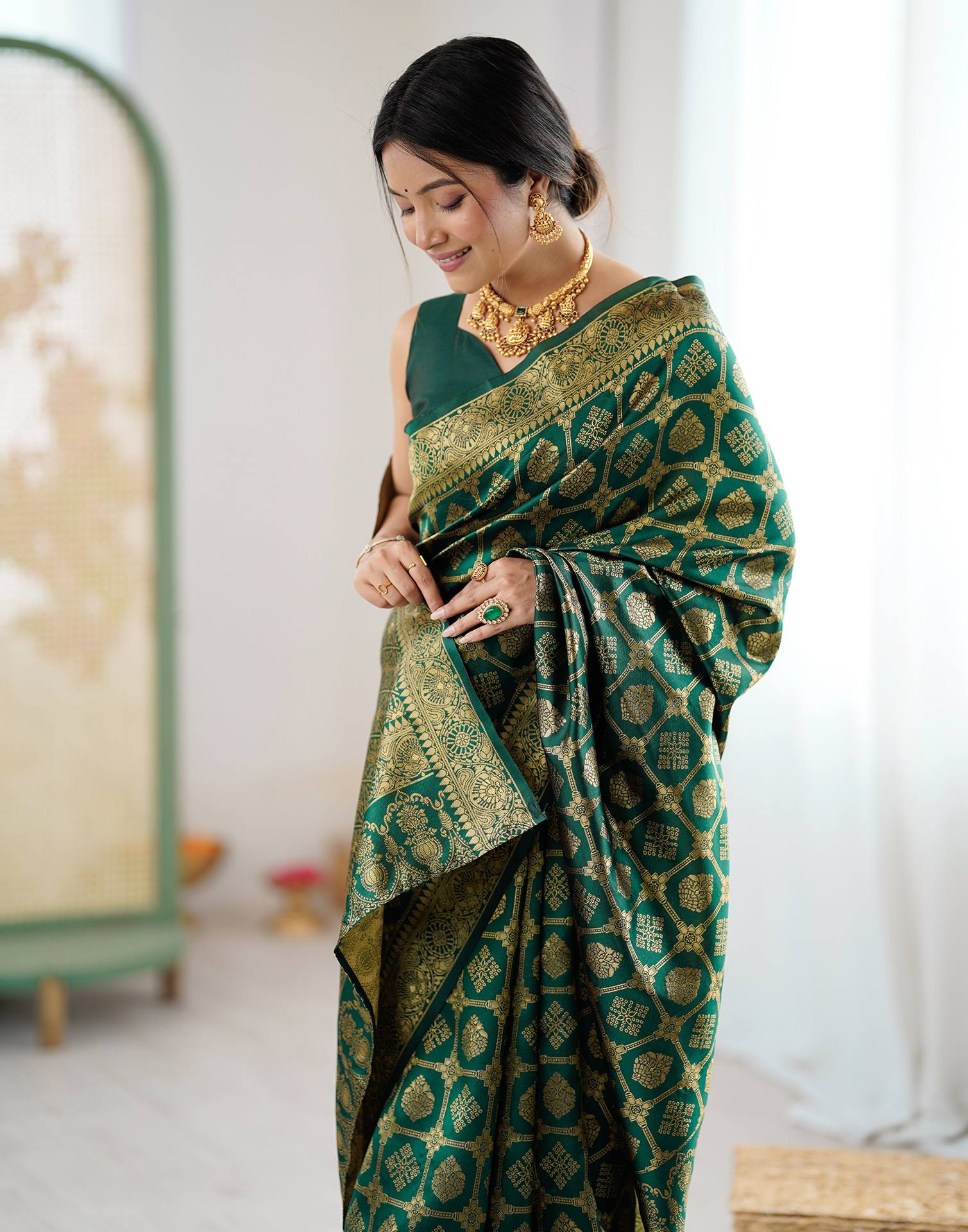 Bottle Green Silk Woven Banarasi Saree - Image 10
